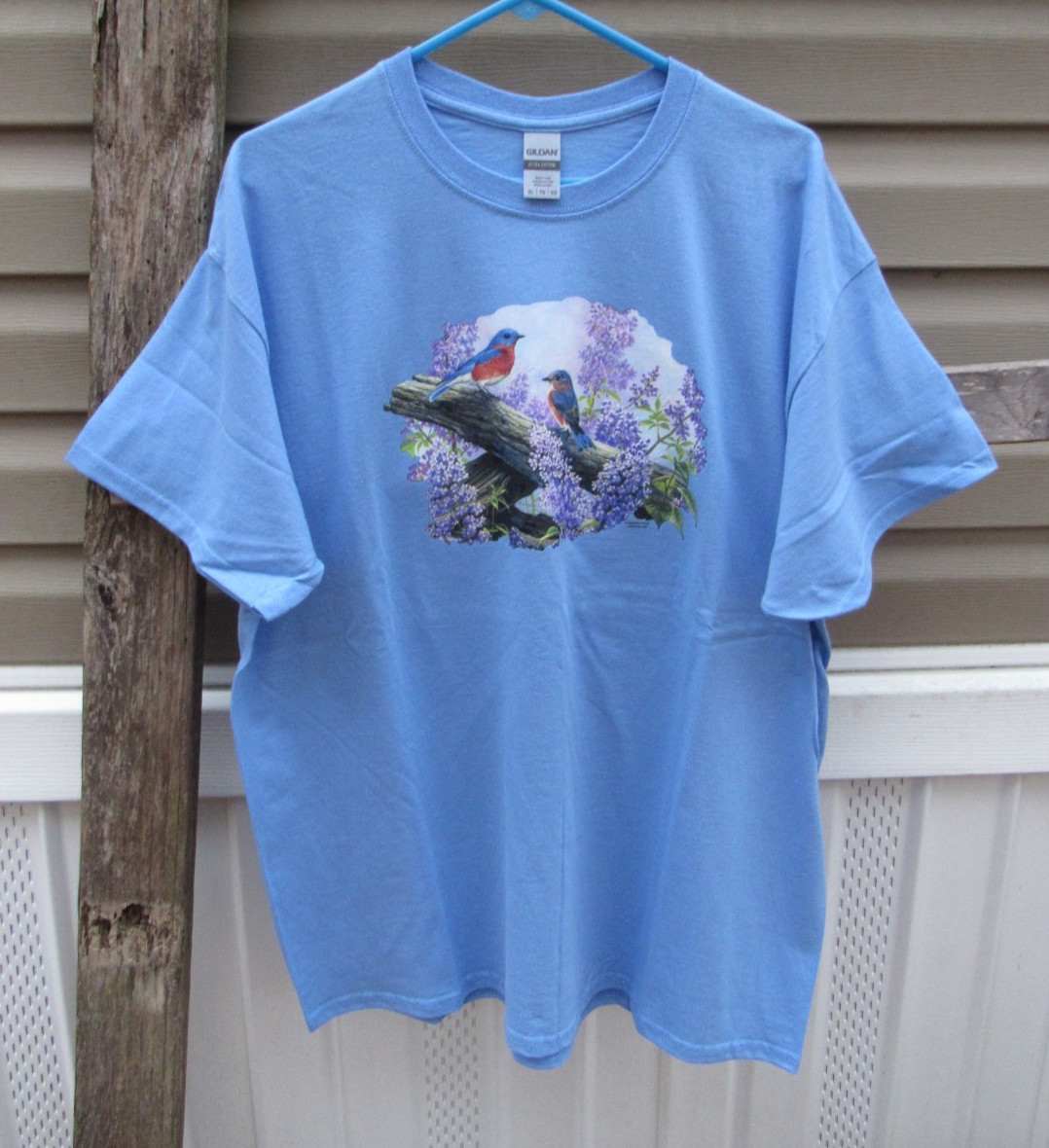 NEW Spring Courting bluebirds short sleeve blue T- shirt – XL