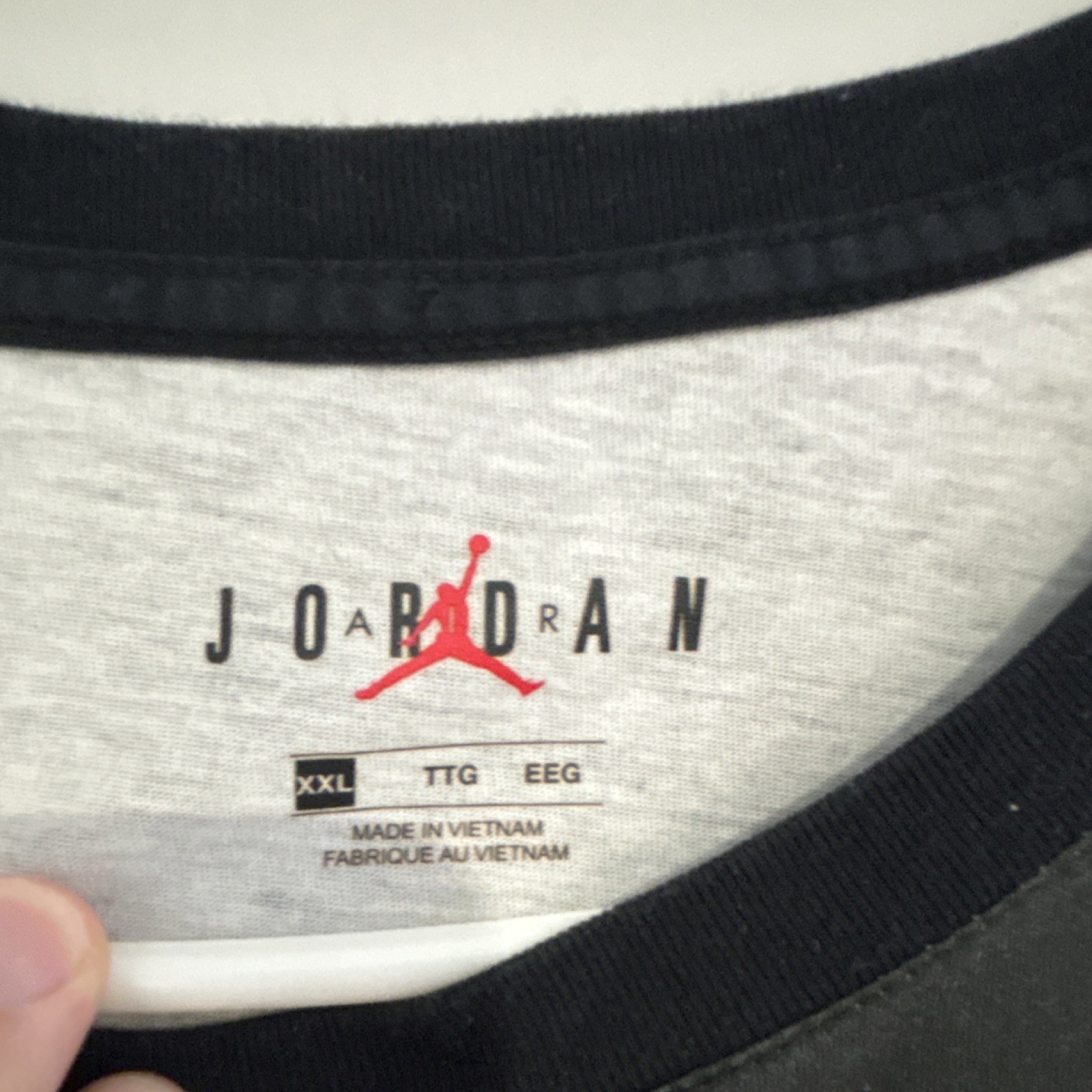 Jordan Men’s Black White Pink Jumpman Logo Graphic Crew Neck T-Shirt 2XL