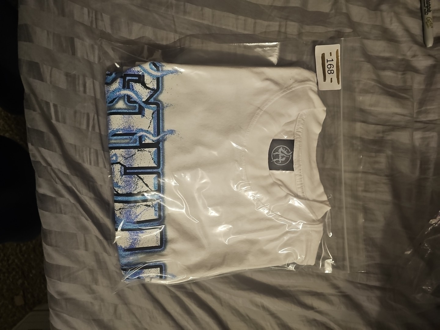 LOST HILLS LOGO FRONT AND MIRROR STYLE LOGO BACK WHITE MEN’S LG (OS) FIRE 🔥 🔥