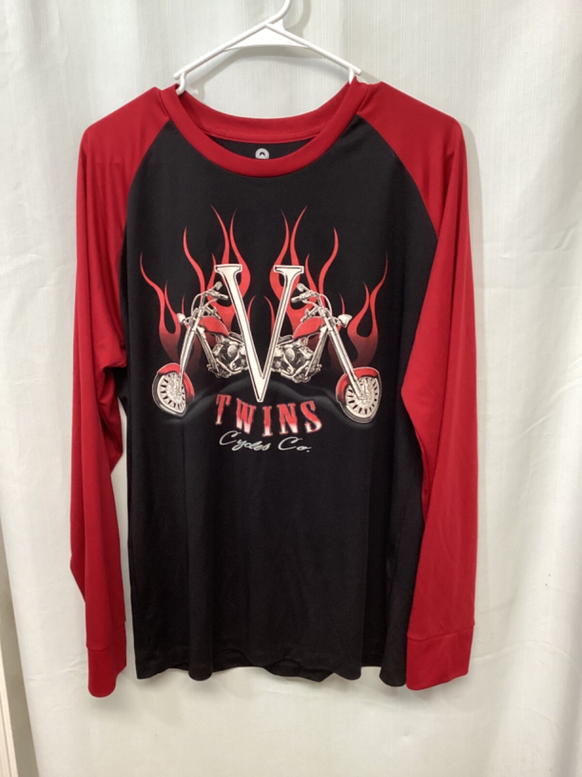Twins Cycles (Red/Black) Medium Long Sleeve UV Protection Poly T Shirt T6