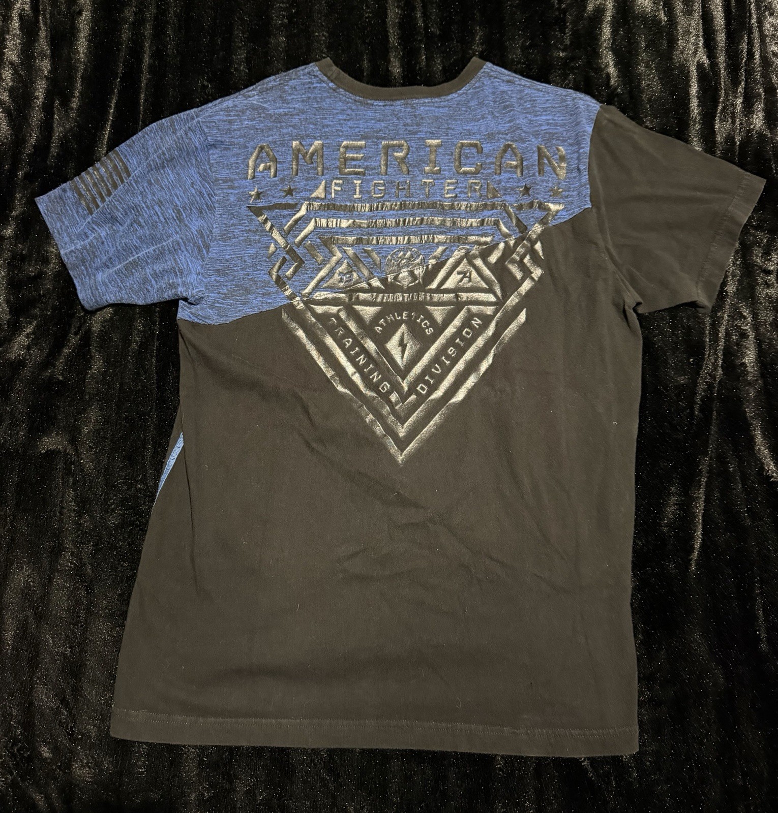 American Fighter Y2K Grunge Blue/Black Graphic T Shirt Buckle Mens Size XL
