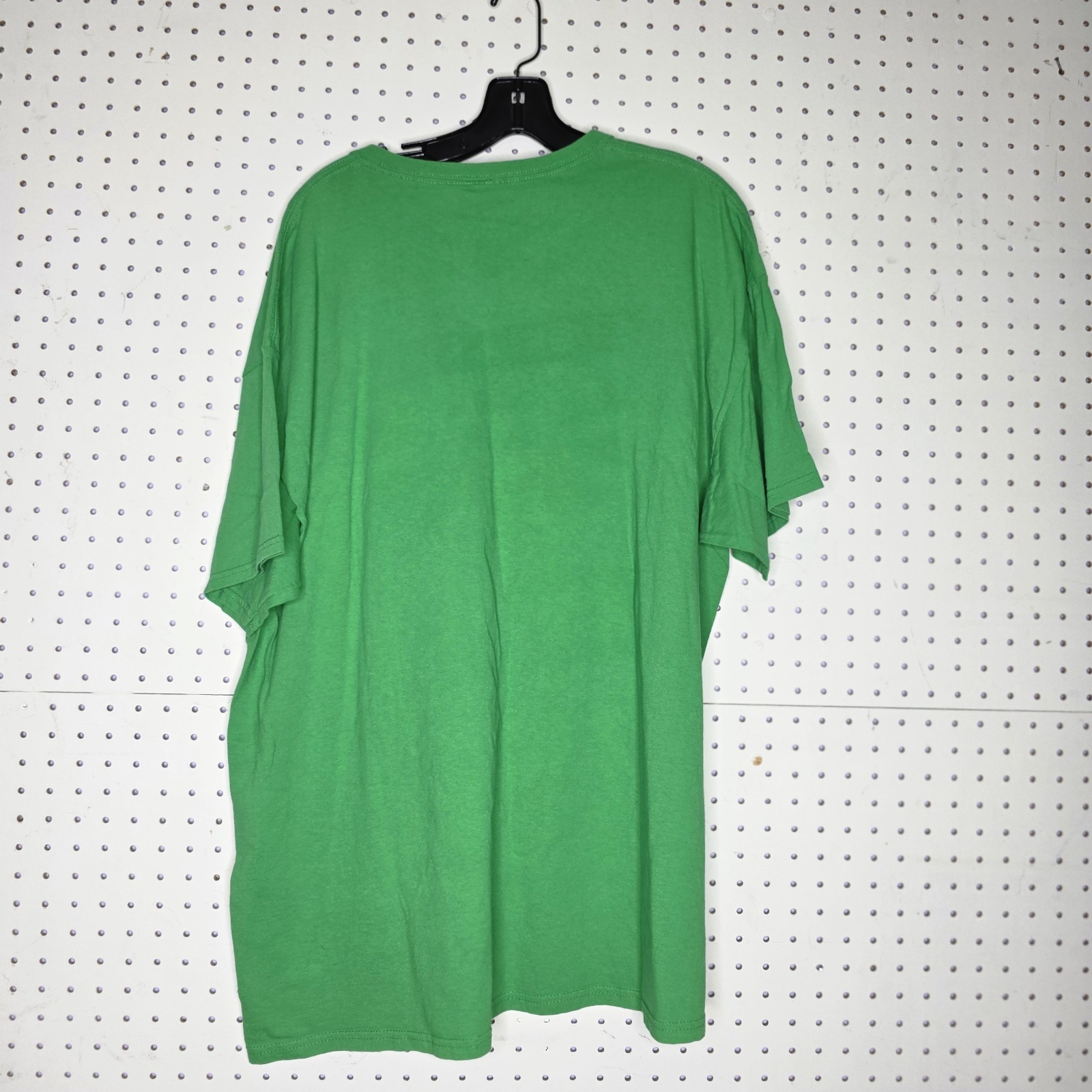 The Legend of Zelda Size 2XL Green Shirt Gold Triforce Nintendo Seal Sticker