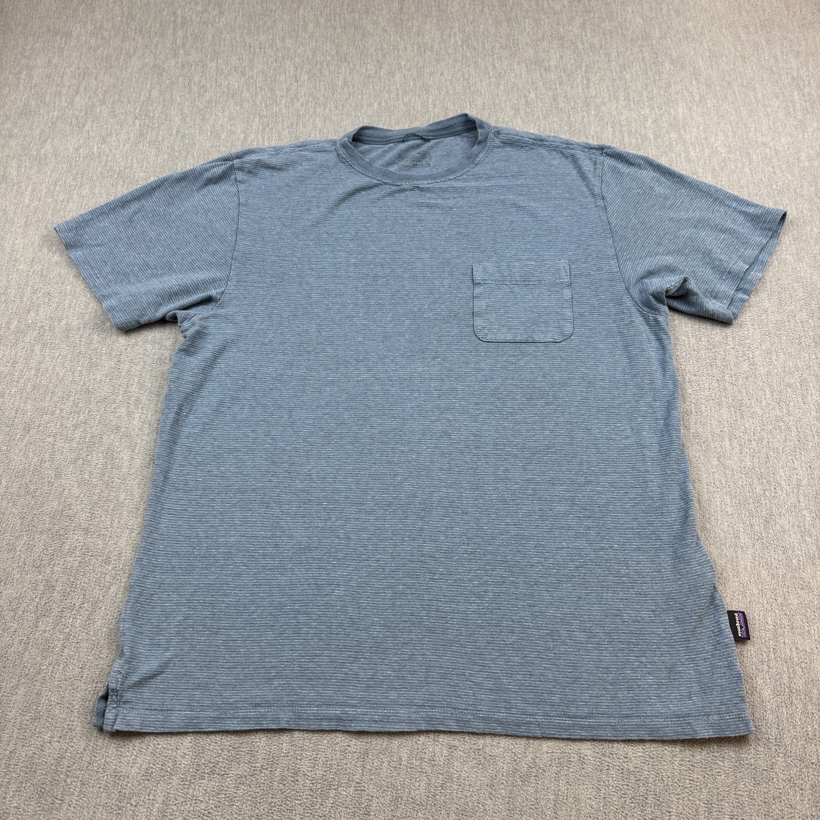 Patagonia Shirt Medium Blue Pocket Tee Striped Short Sleeve Casual Cotton 52600