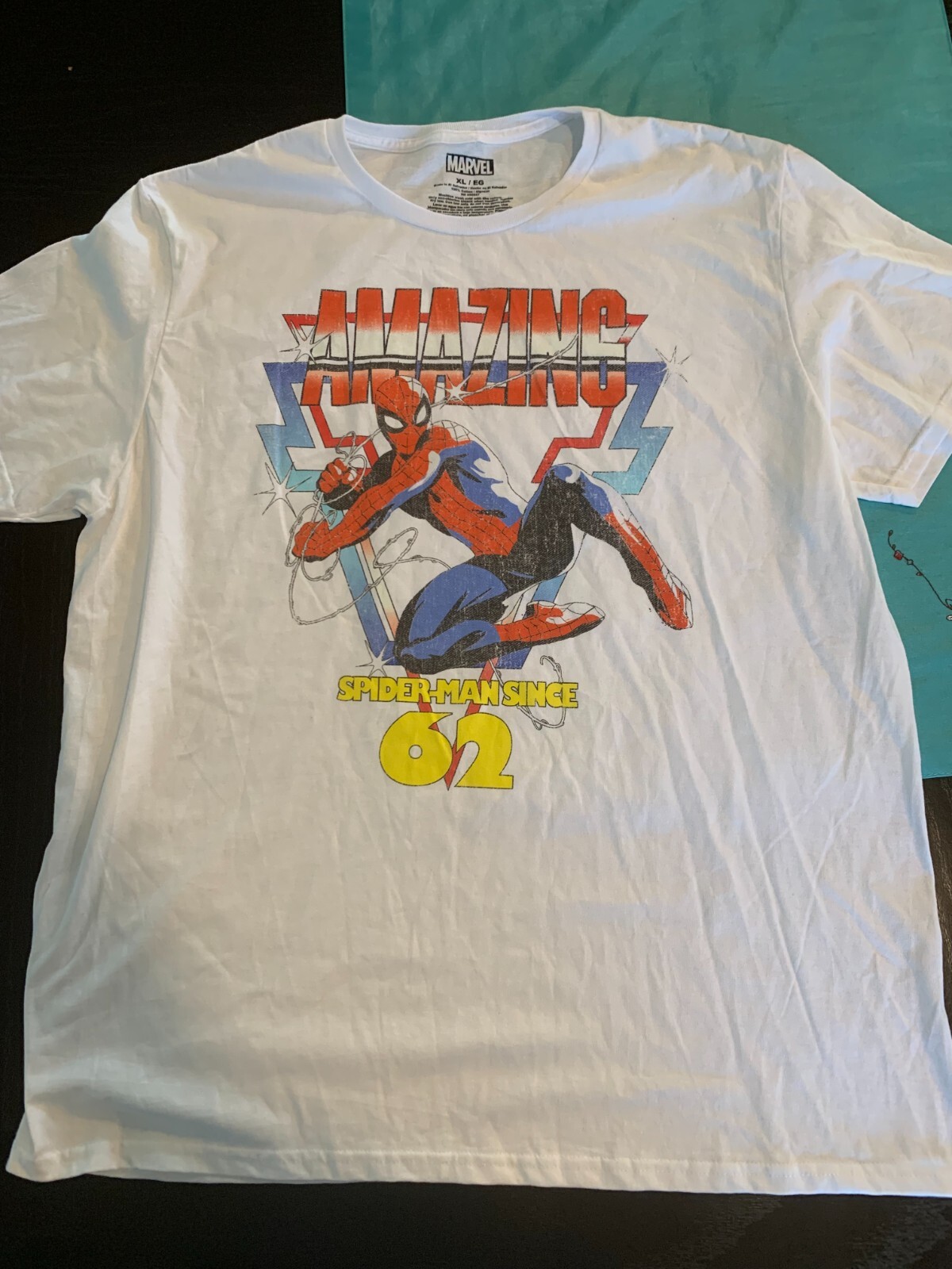MD New no Tags Spider-man Marvel Retro look T Shirt White Amazing since 1962 M
