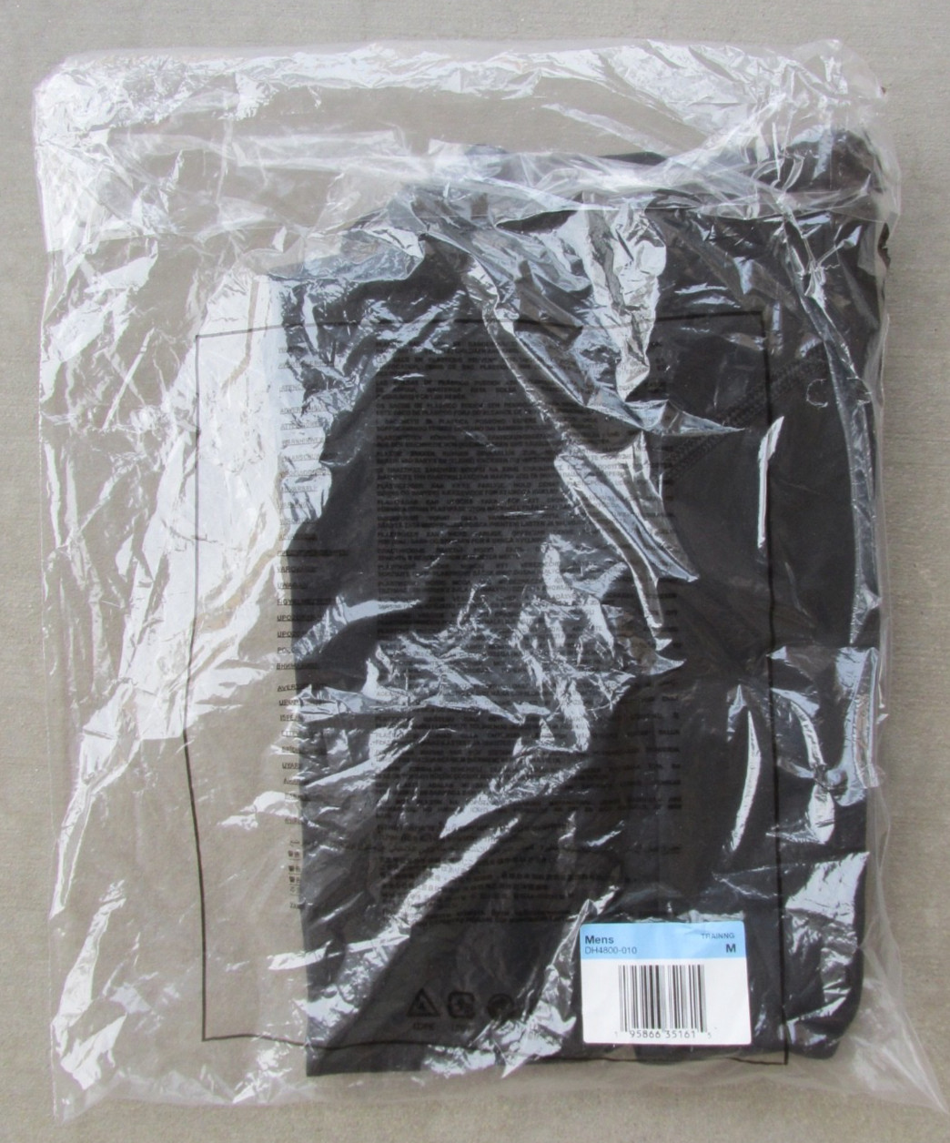NIKE PRO TRAINING DRI-FIT SHORT SLEEVE BLACK T-SHIRT MENS SIZE MEDIUM DH4800-010