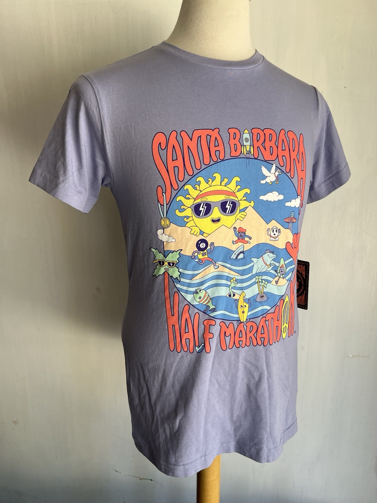 SANTA BARBARA CALIFORNIA (2025) NWT Half Marathon 5th Anniversary T-Shirt Sz XS