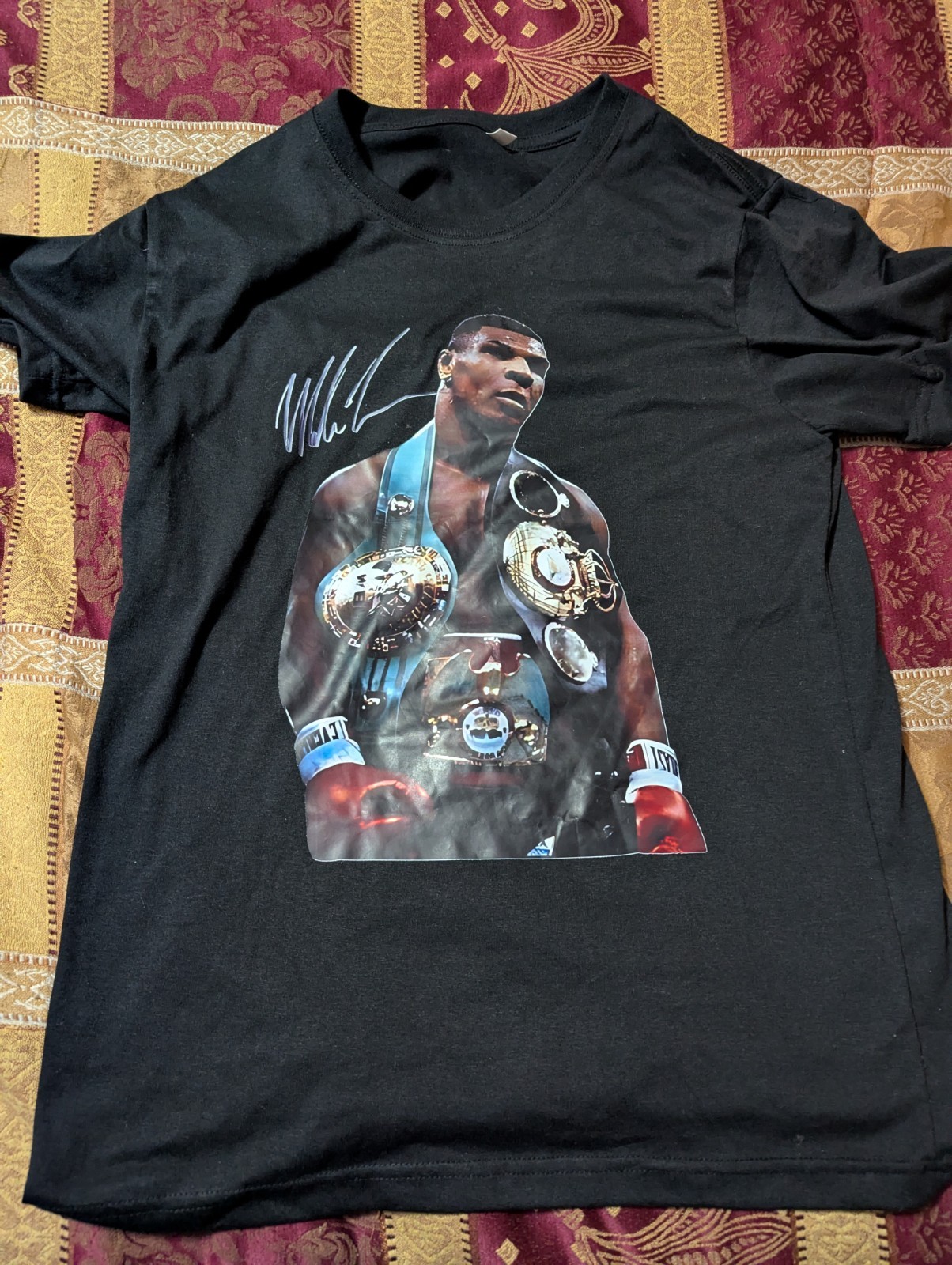 Mike Tyson Iron Mike Boxing Champion Graphic T-Shirt Size Small