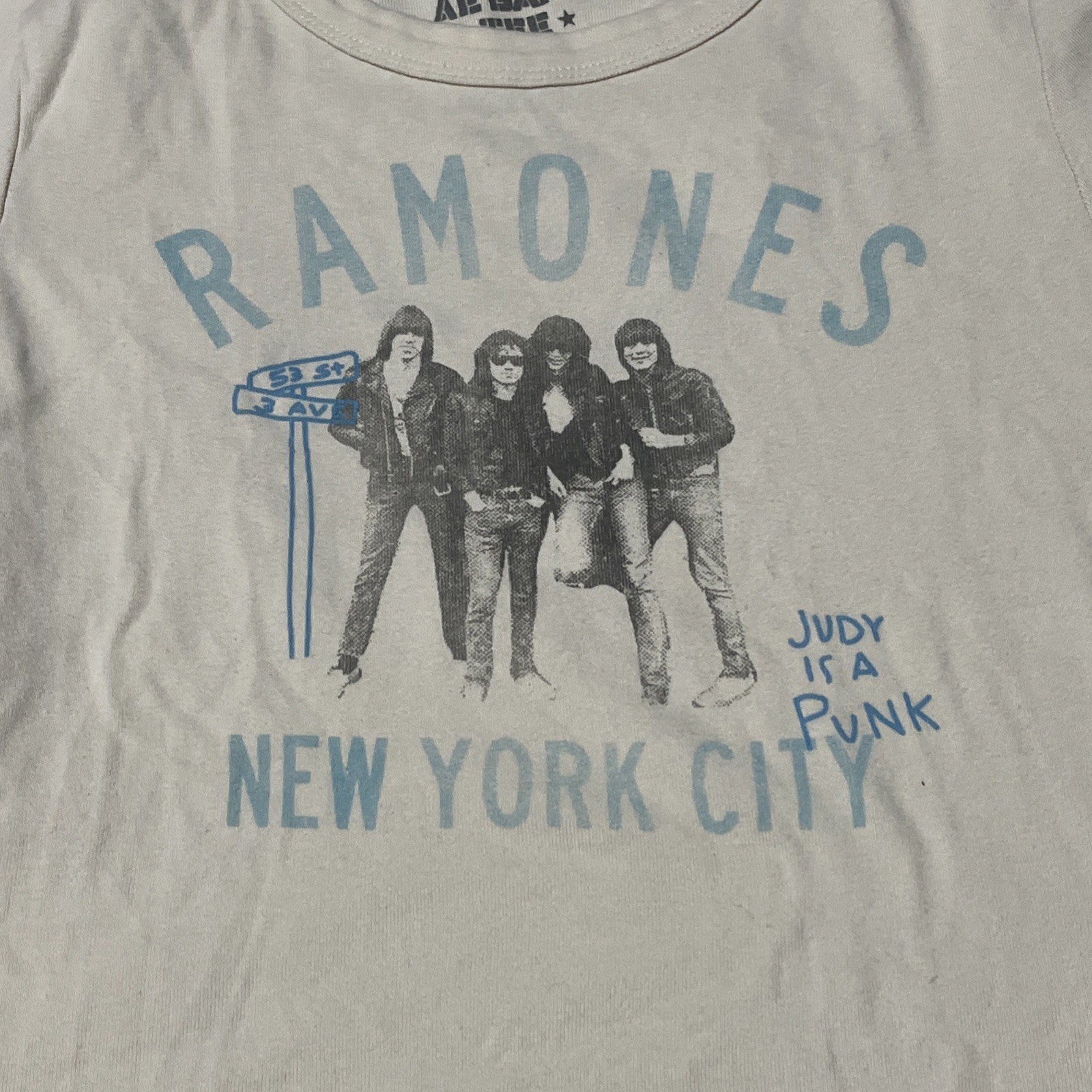 Ramones Cropped AE Band T-shirt