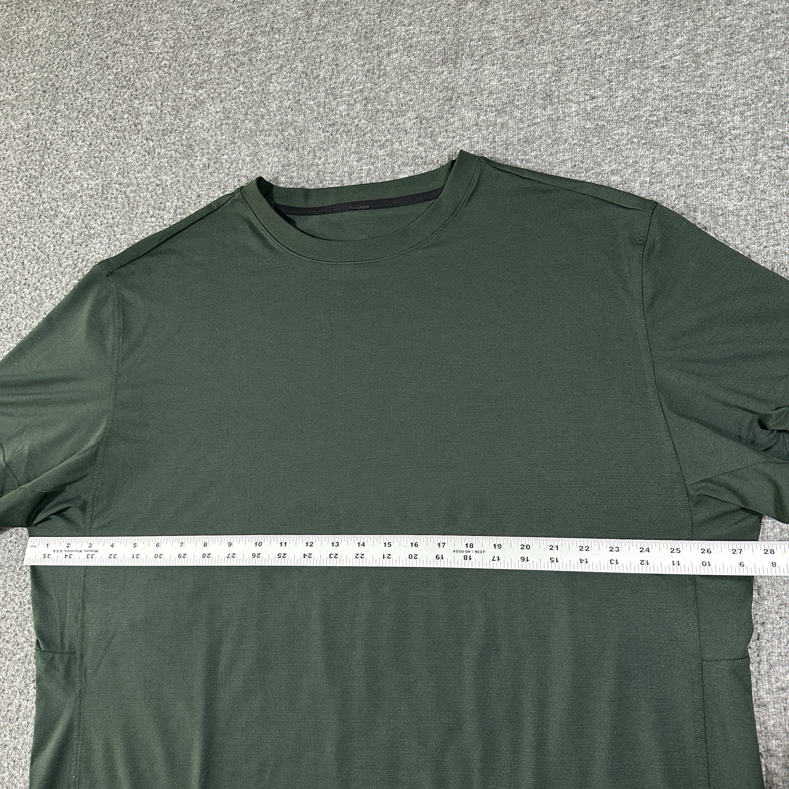 2 Lululemon Men’s Easy Set Train Short Sleeve Shirts Blue Dark Green 2XL LOT