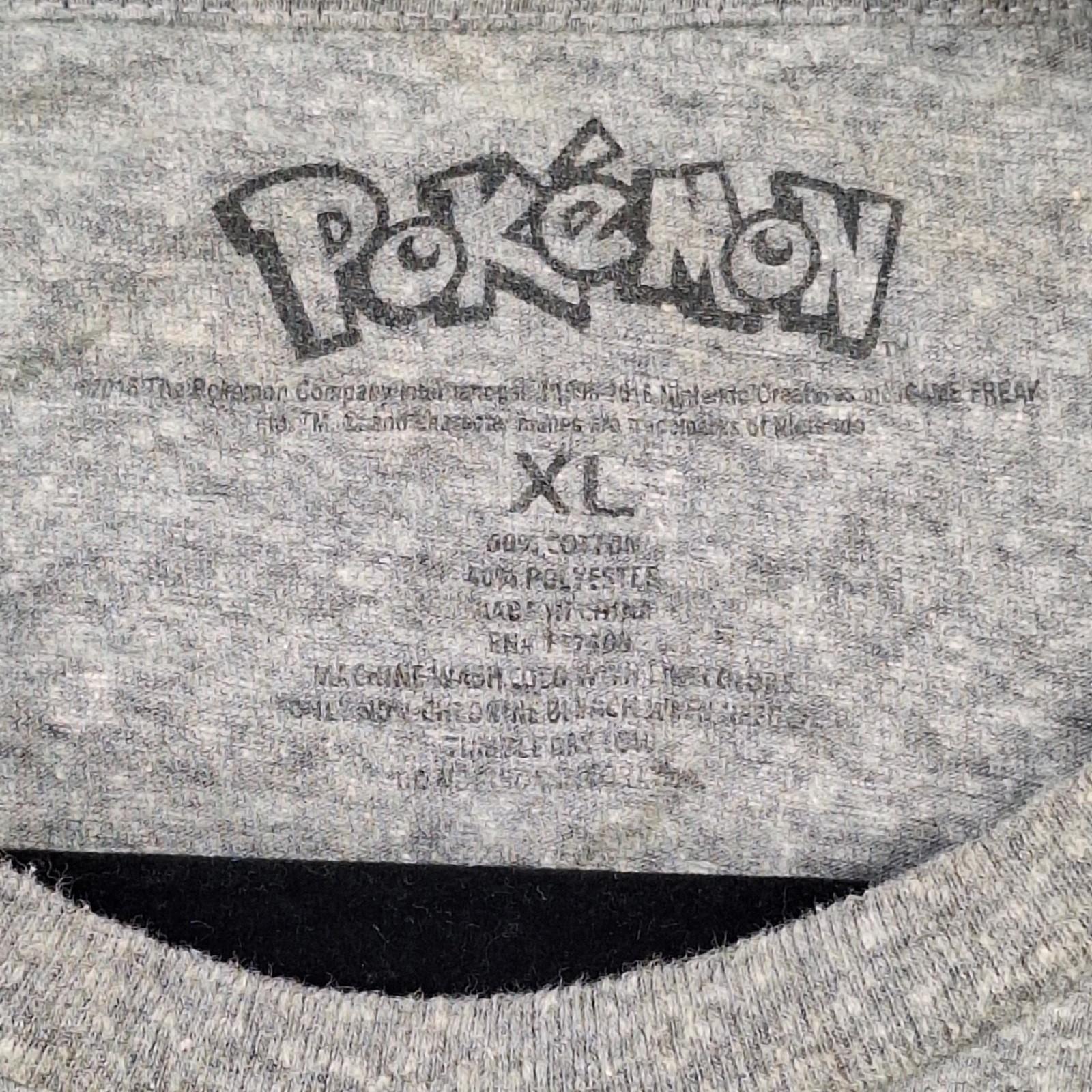Pokémon Trainer Mens T-Shirt Pokemon Shirt Gray Color-Poke Ball Logo Size XL