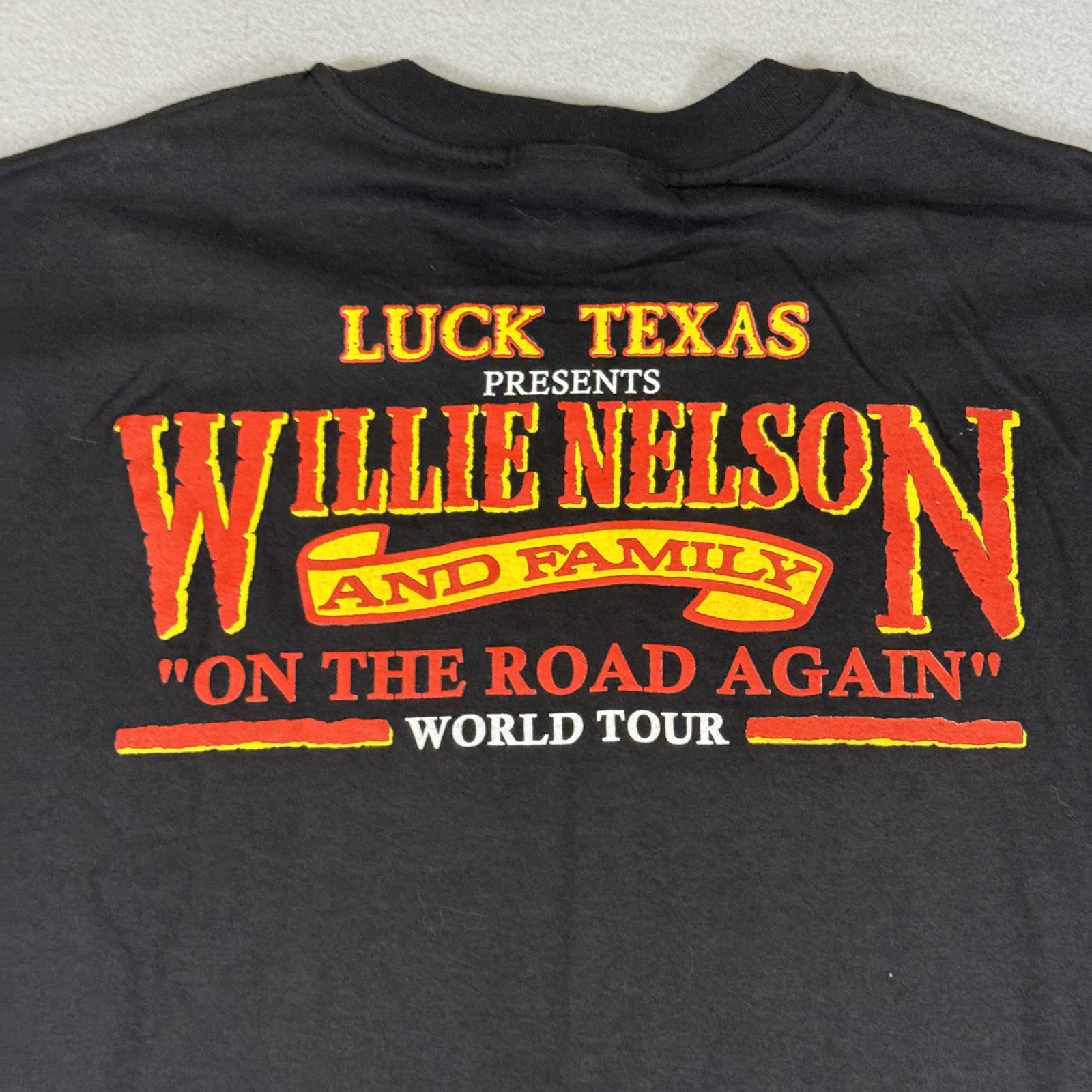 Hanes Beefy T-Shirt Men’s XL Black Willie Nelson Spirit On The Road Again Tour
