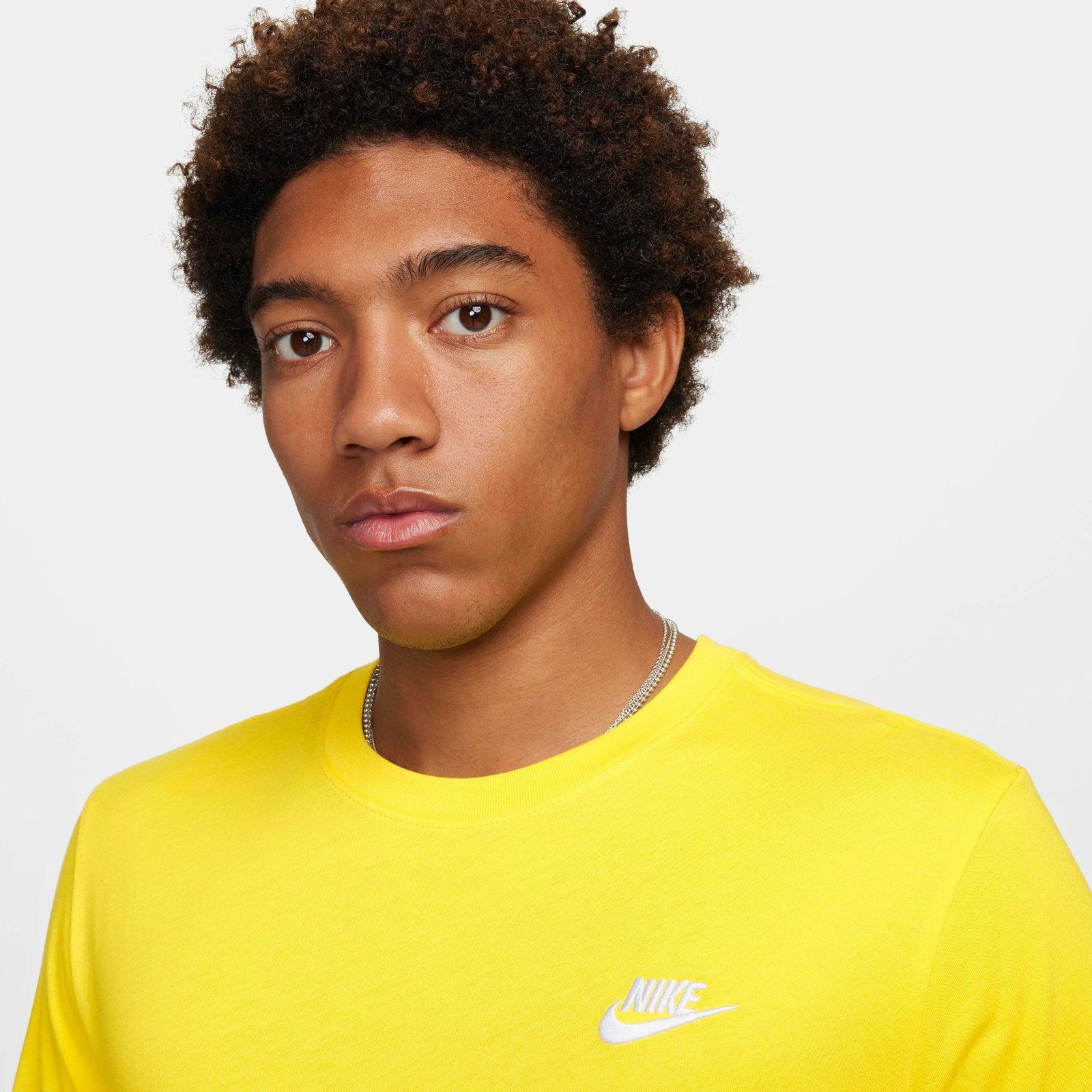 [AR4997-718] MENS NIKE NSW CLUB SHORT SLEEVE T-SHIRT