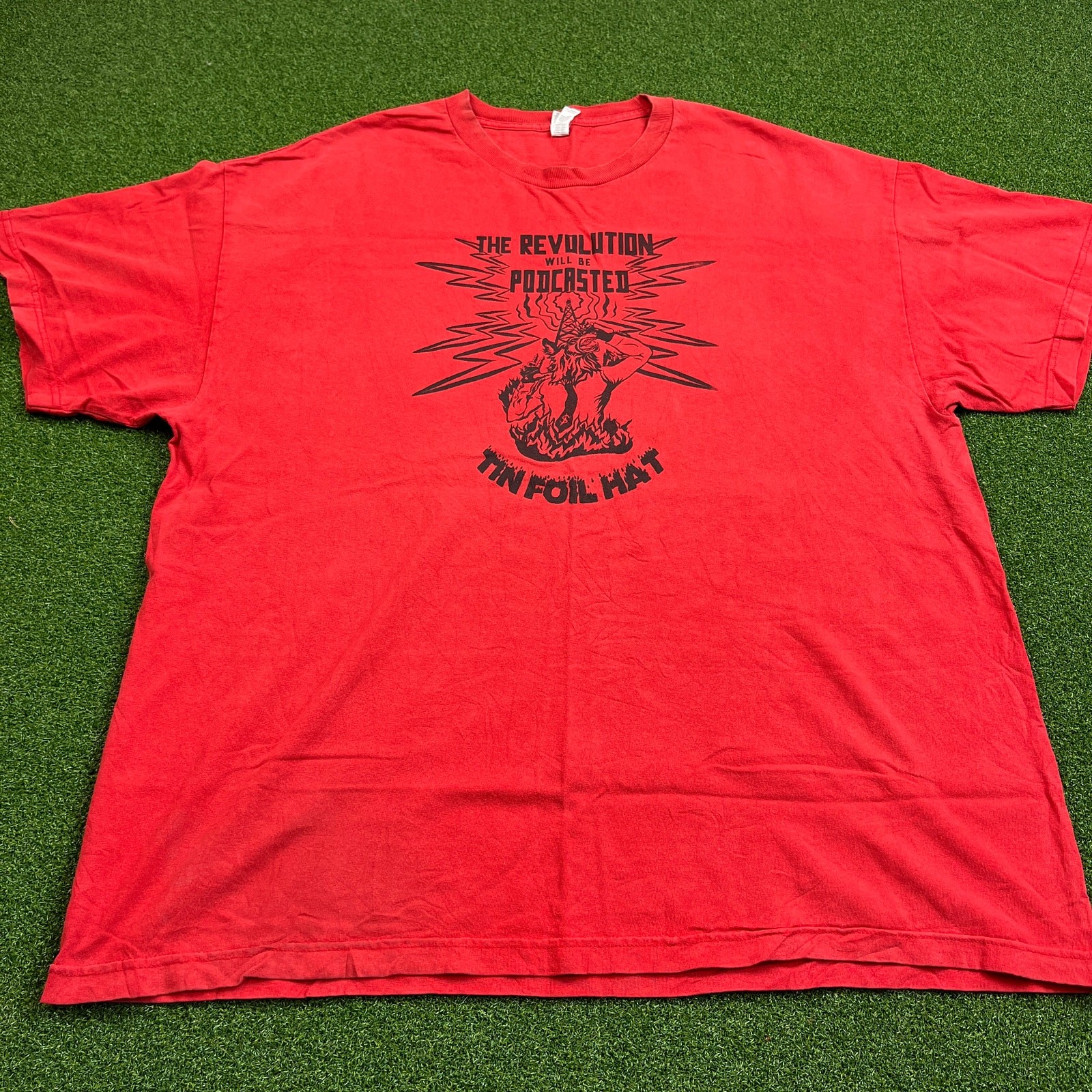 Vintage Red The Revolution Will Be Podcasted and Tin Foil Hat T-Shirt Sz 2XL