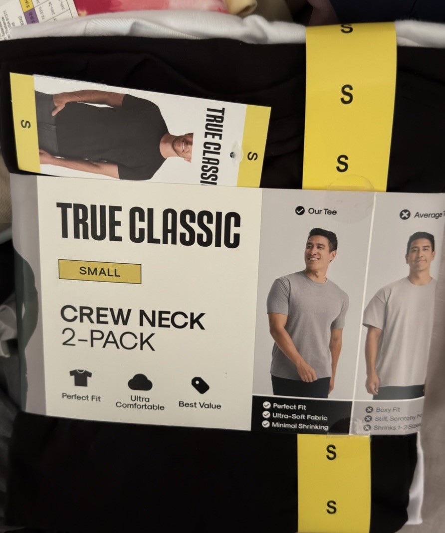TRUE CLASSIC Mens Crew Neck Perfect Fit T-Shirt 2-Pack Black White Size S NWT