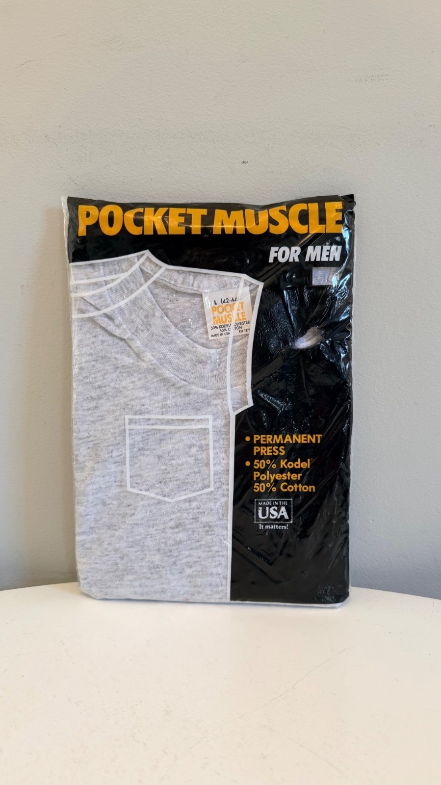 NOS Pocket Muscle Mens Gray T-Shirt Large L 42-44 Made in USA Deadstock Tee