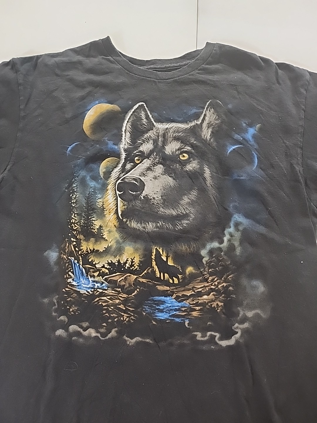 Black Wolf Graphic NatureT Shirt Sz Lg Mens Easy Care 100% Cotton Short Sleeve