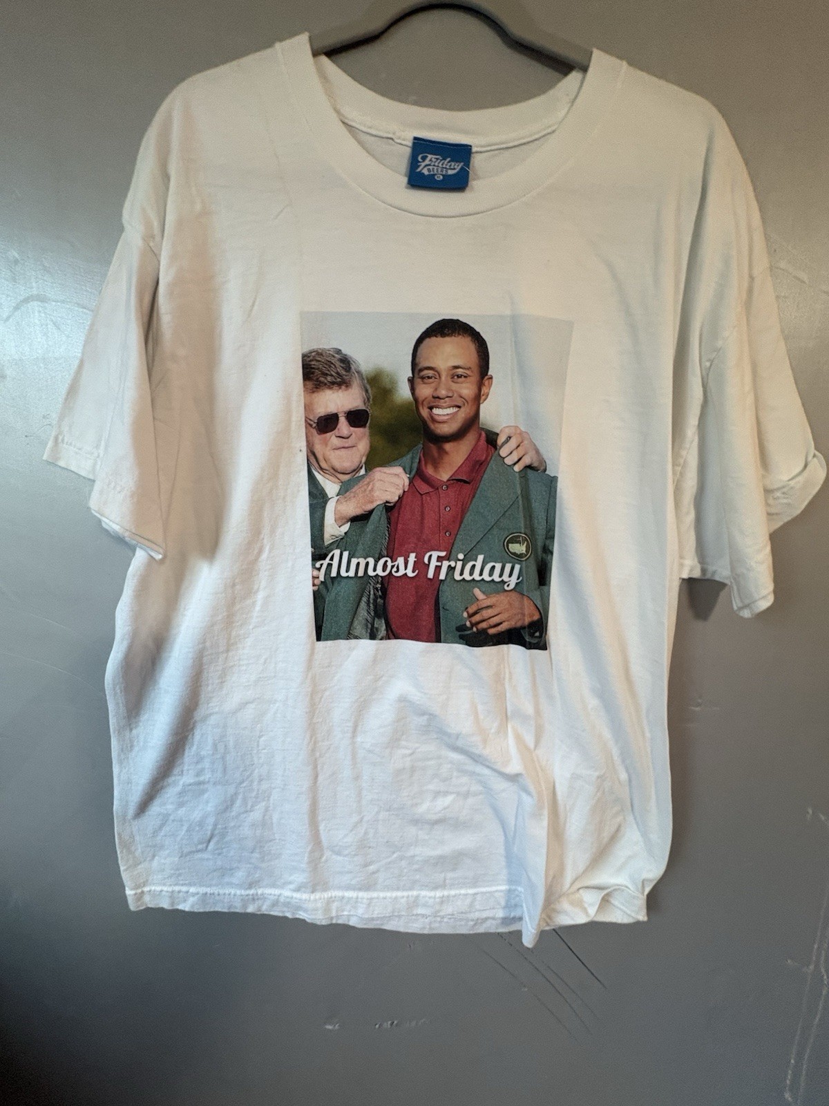 Mens Friday Beers-Tiger Woods Almost Friday T-shirt White Size XL New