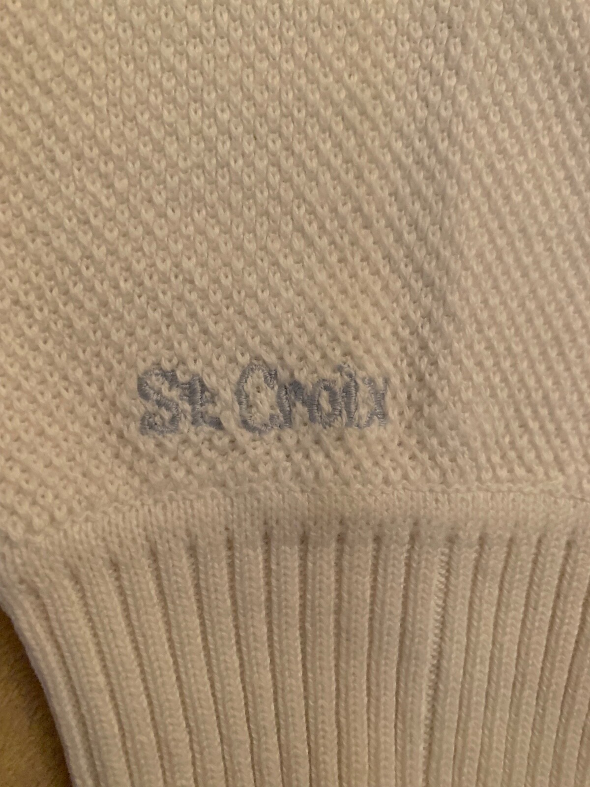 Saint Croix men’s all seasons knit shirt heart shaped necklines color white L