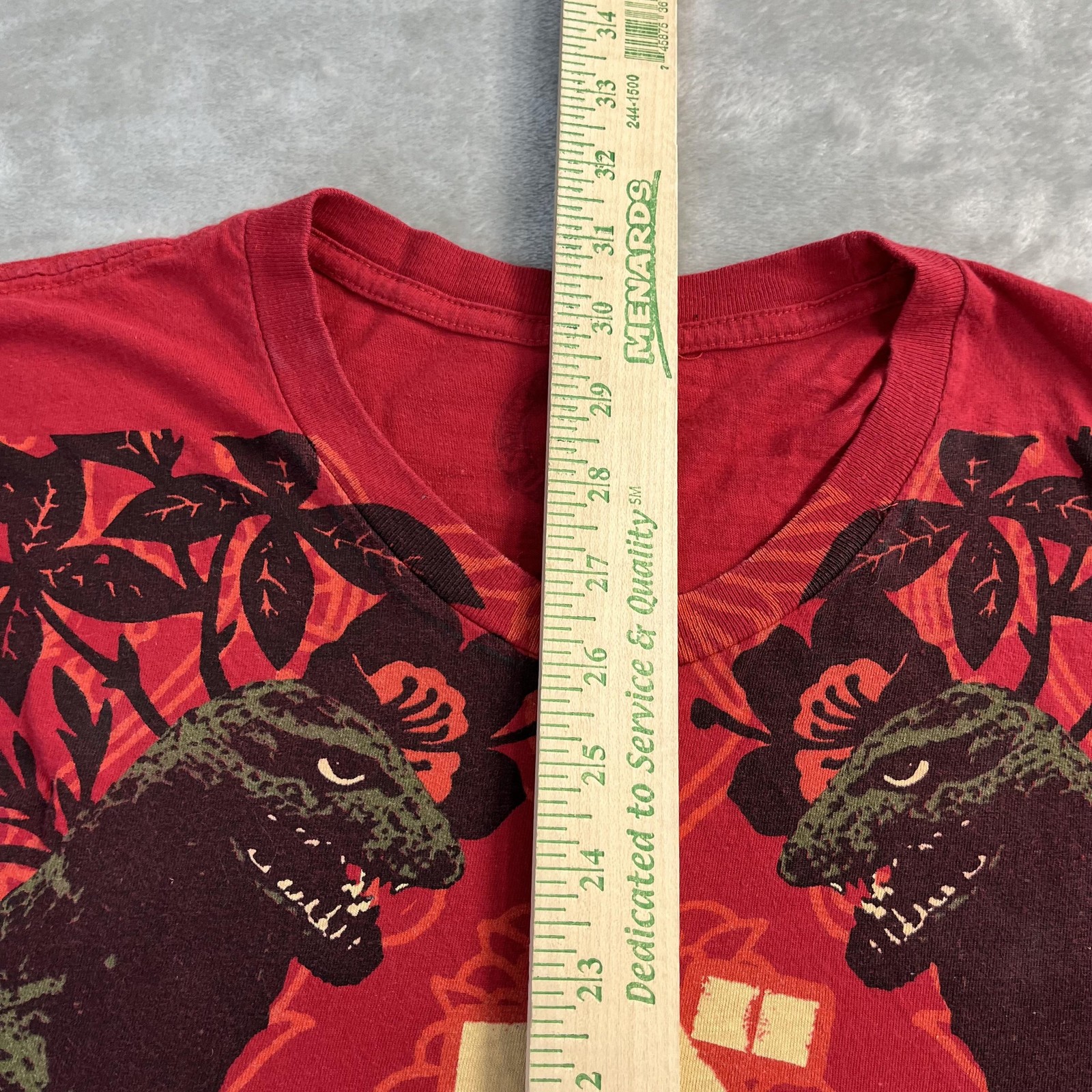 Impact Merchandising Subway Godzilla Graphic Tee Shirt Horror Mirror Image 2011