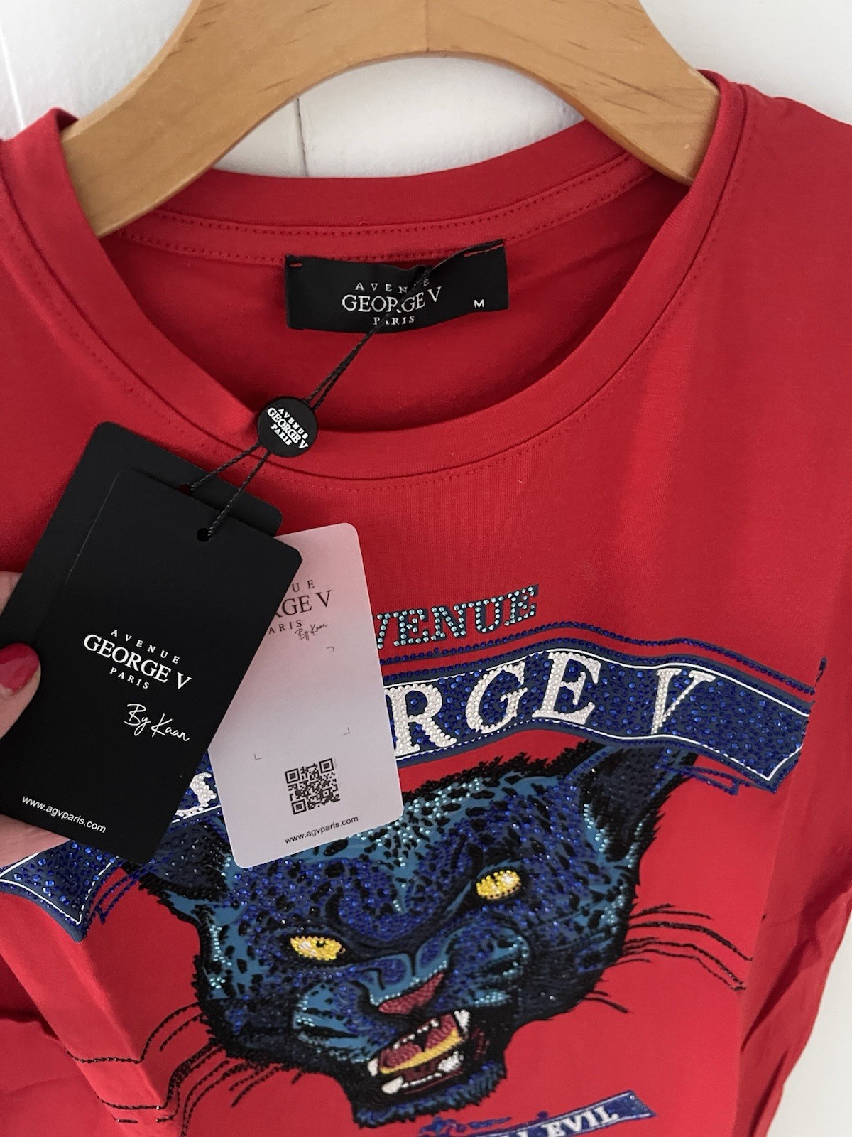 Avenue George V Paris T-Shirt Black Panther Rhinestone Men’s Red Shirt XL 3XL. M