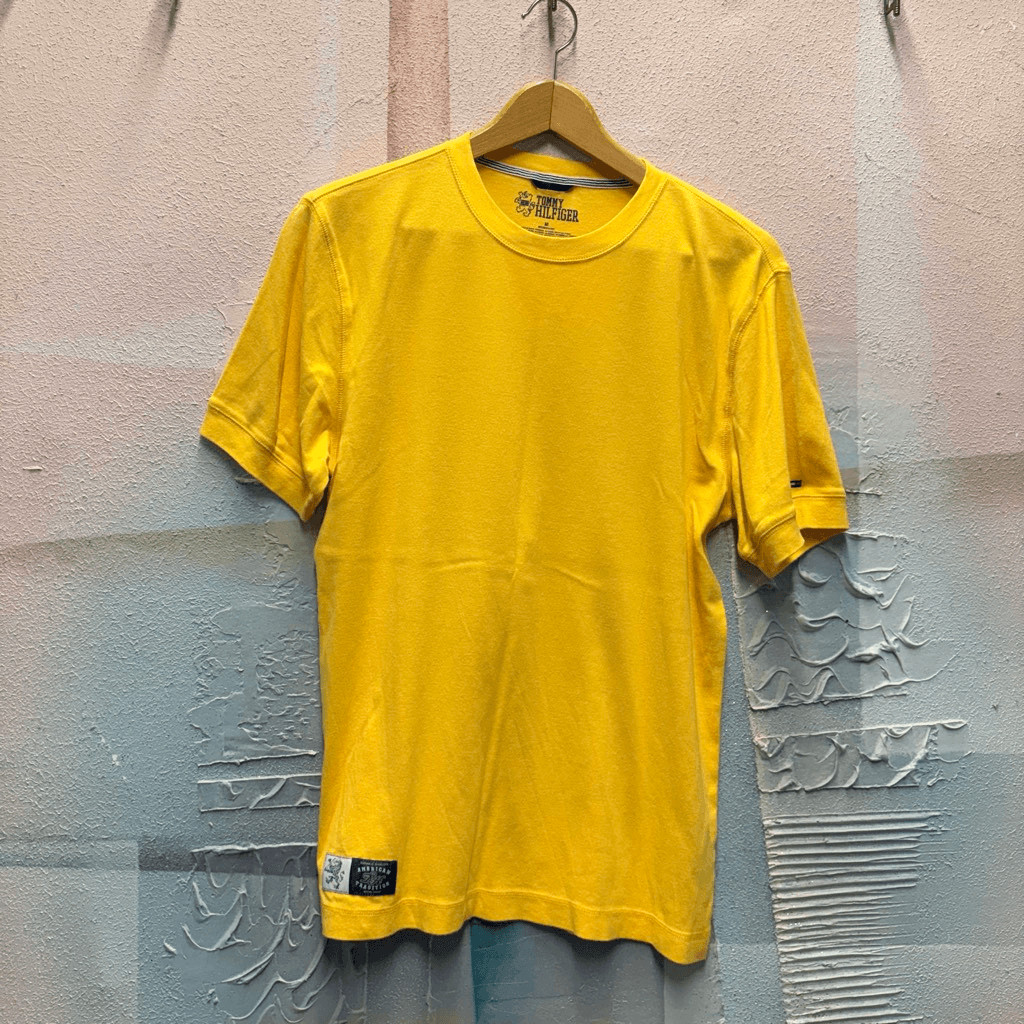 Tommy Hilfiger M Yellow Tee Shirt Preppy Classic Casual Chic Sporty Blokecore