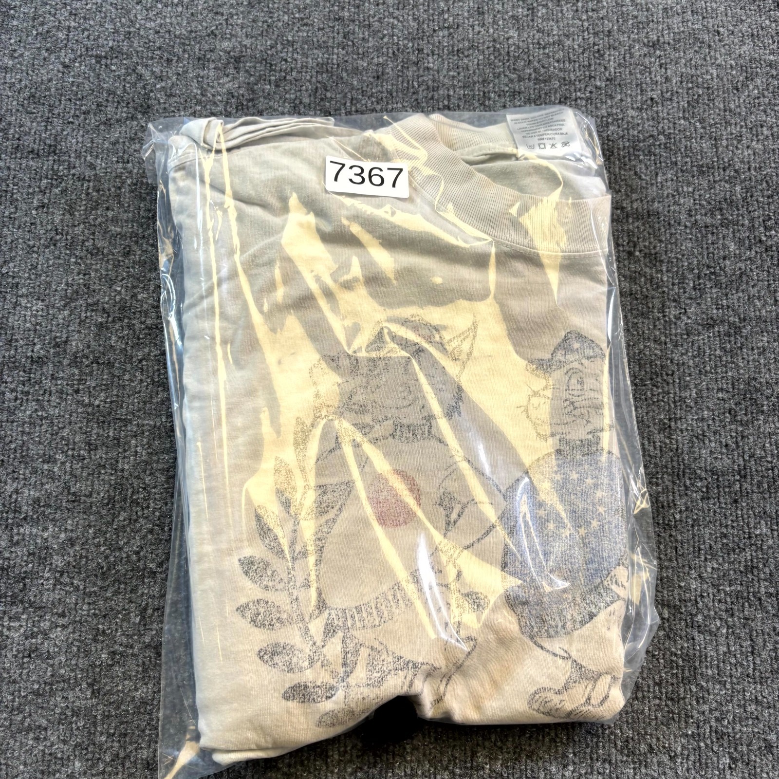 Shaka Wear T-Shirt Mens XL Cream Foreign Academy Figures Graphic Drop Shoulder