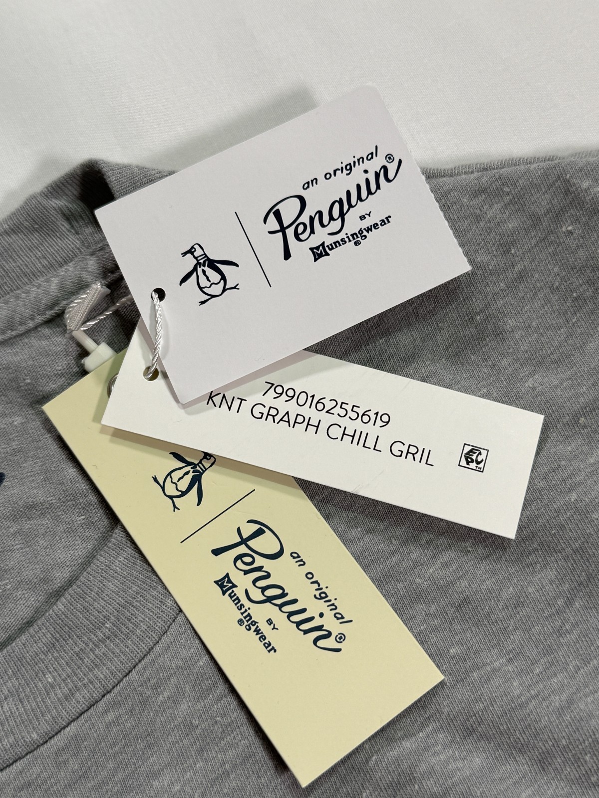 Original Penguin “Chillin’ n Grillin” Spatula Logo NWT Graphic Tee Shirt Size M