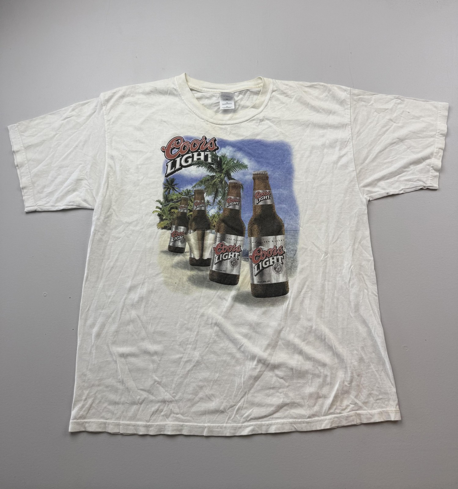 Vintage Gildan Shirt Mens XL White Coors Light Falcon Pub Graphic Tee Florida