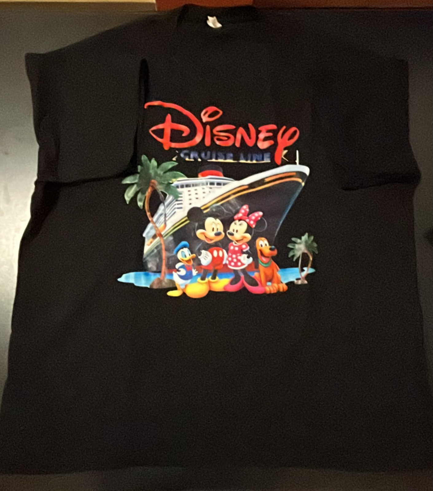 MENS DISNEY CRUISE LINE SHORT SLEEVE JERSEY used