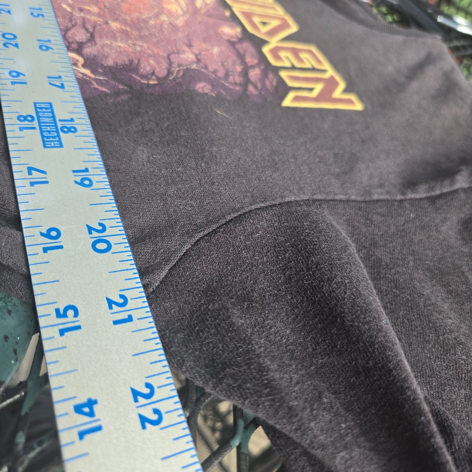 Iron Maiden The Book Of Souls 2017 Concert T-Shirt Size L Men’s Graphic Tee
