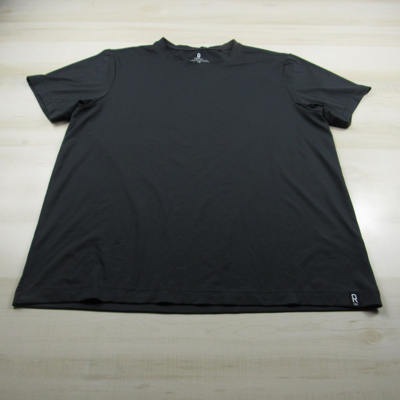 Rhone Shirt Mens Large Black Essentials Tech Performance Stretch Gym Training