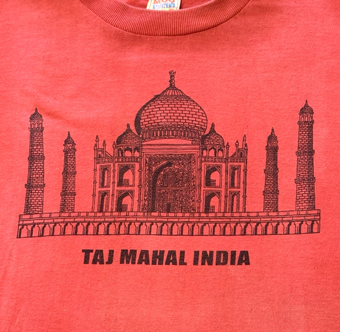 Vintage Taj Mahal India T Shirt Made In India Tourist Graphic Red Tee Fits M
