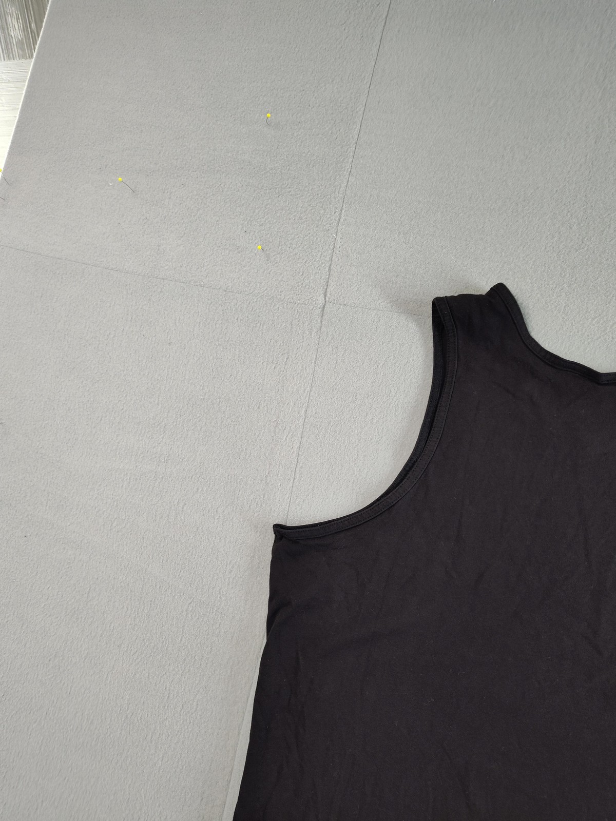 Basic Editions Tank Top Shirt Mens XL Black Sleeveless 100% Cotton Casual