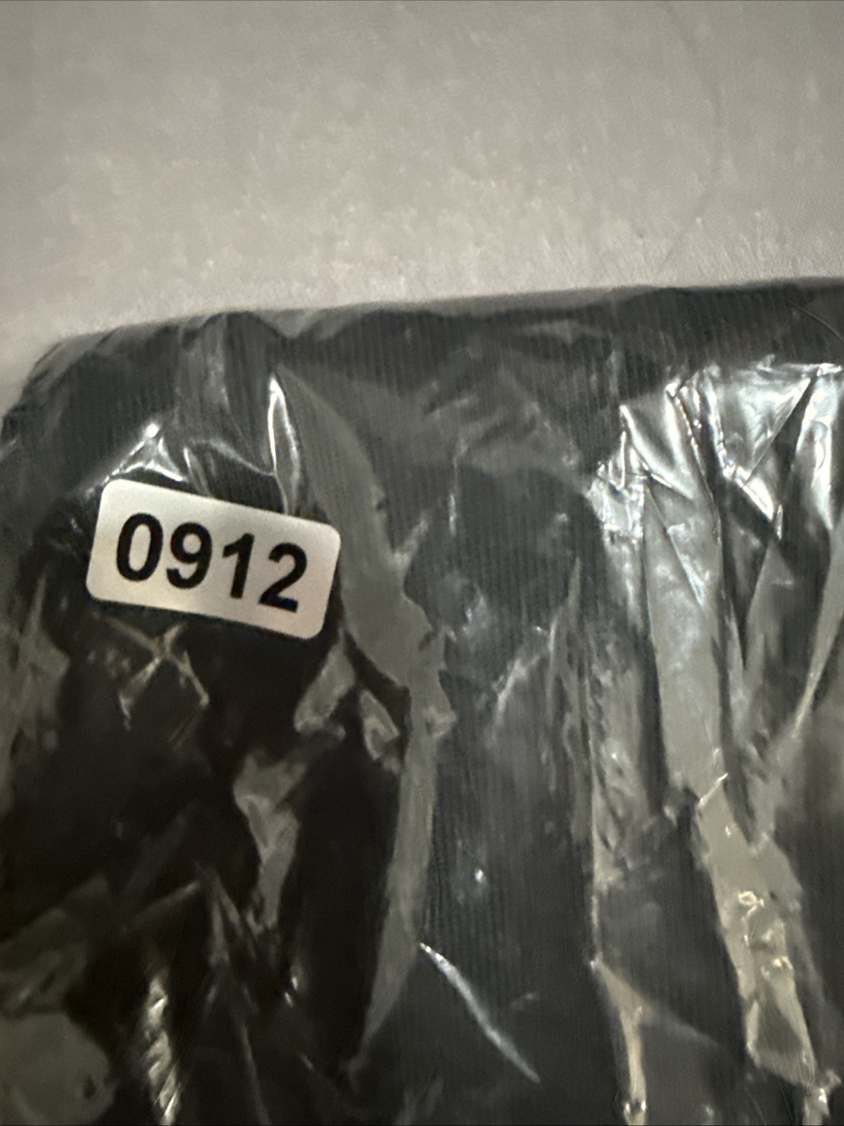 KAWS x Warhol Uniqlo T-shirt Graphic Black/Gray Red Writing Size Small