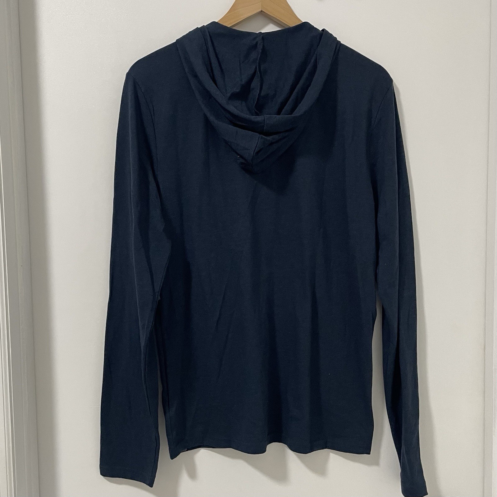 THREAD 4 THOUGHT Long Sleeve Hooded Shirt (Size M) NWT