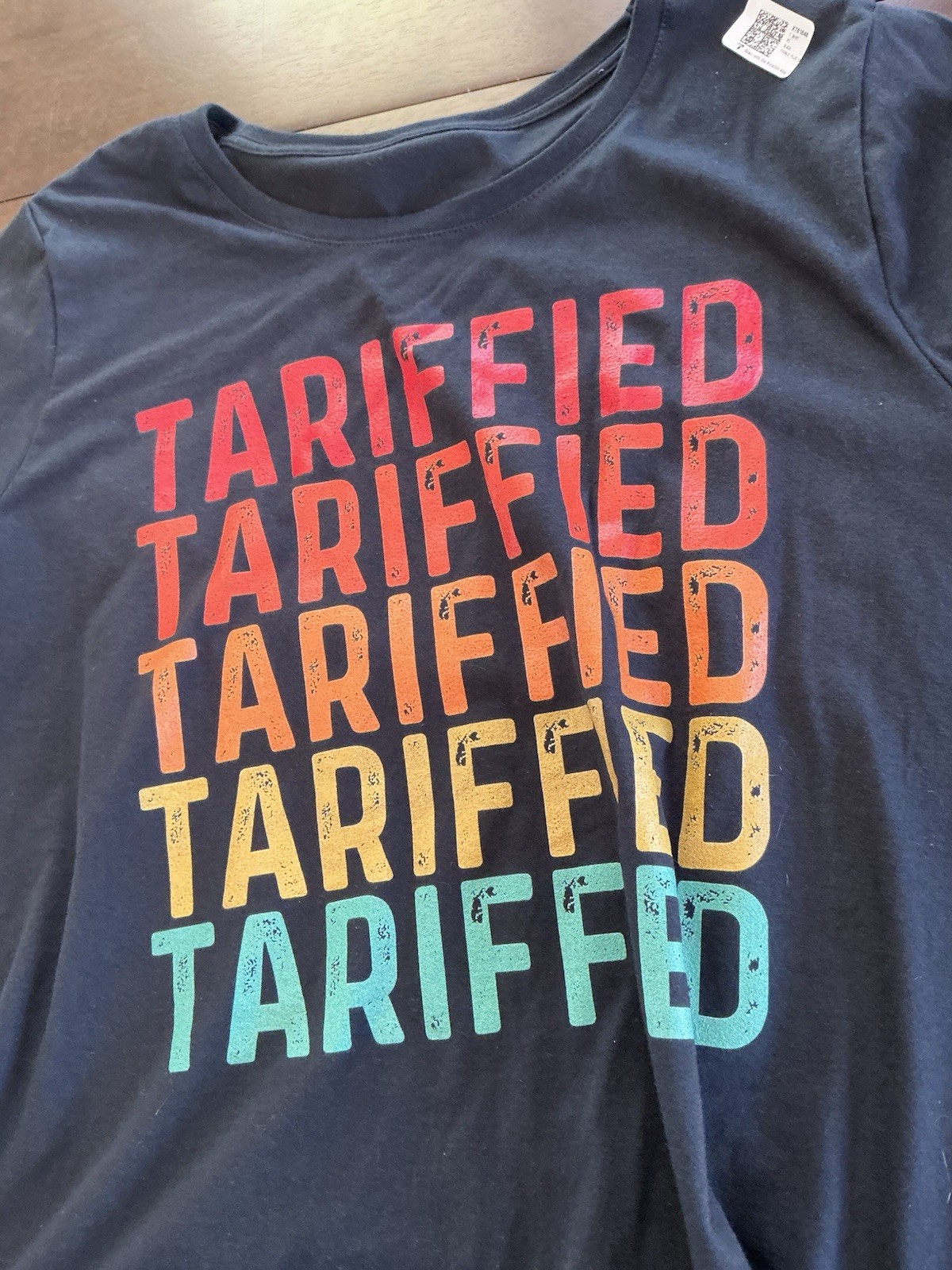 Tariffied Anti-Trump T-Shirt Multi-Color Lizzo Women’s 2X Scoop Neck Tee Black
