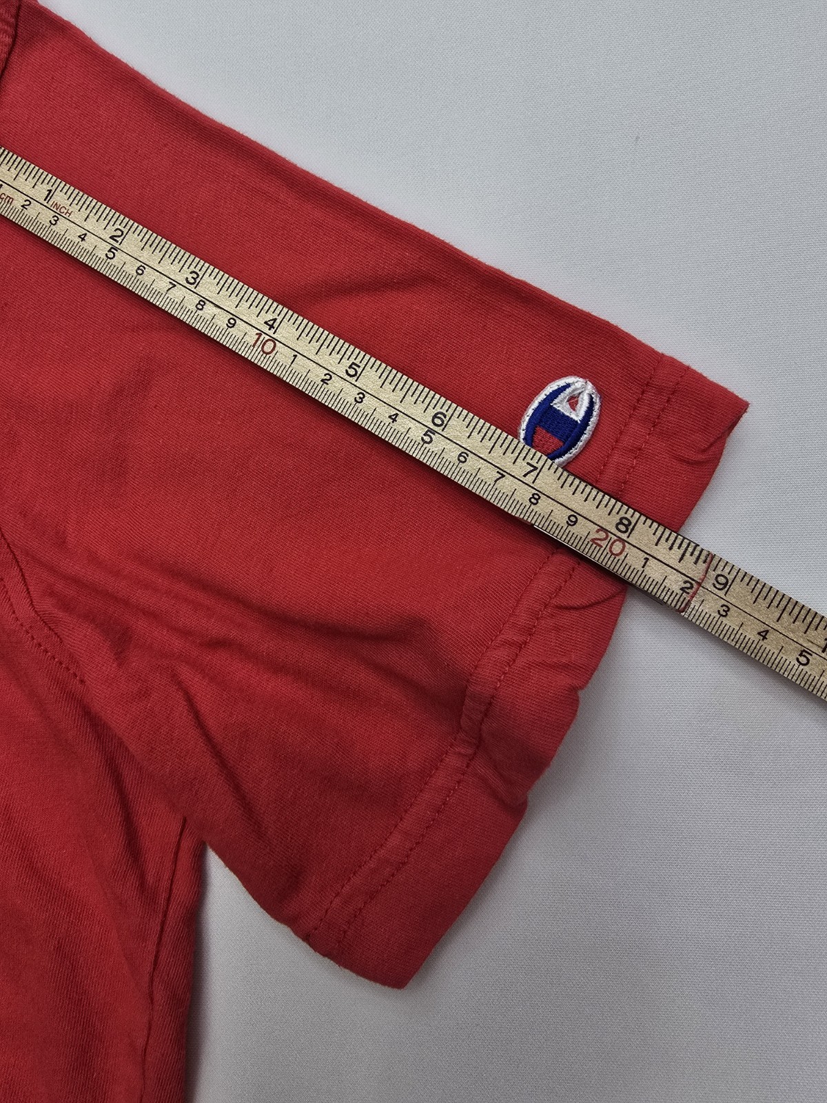 Champion Men’s Classic Logo T-Shirt Red Crew Neck Size Medium