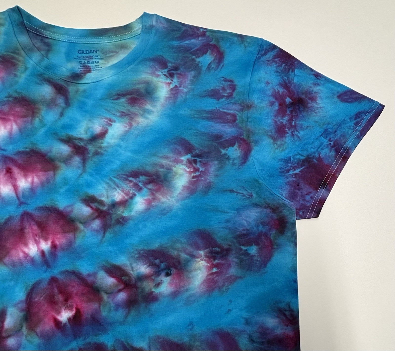 Handmade Ice Tie Dye Adult T-Shirt Unisex Size XL Multicolored Gildan Tee NEW