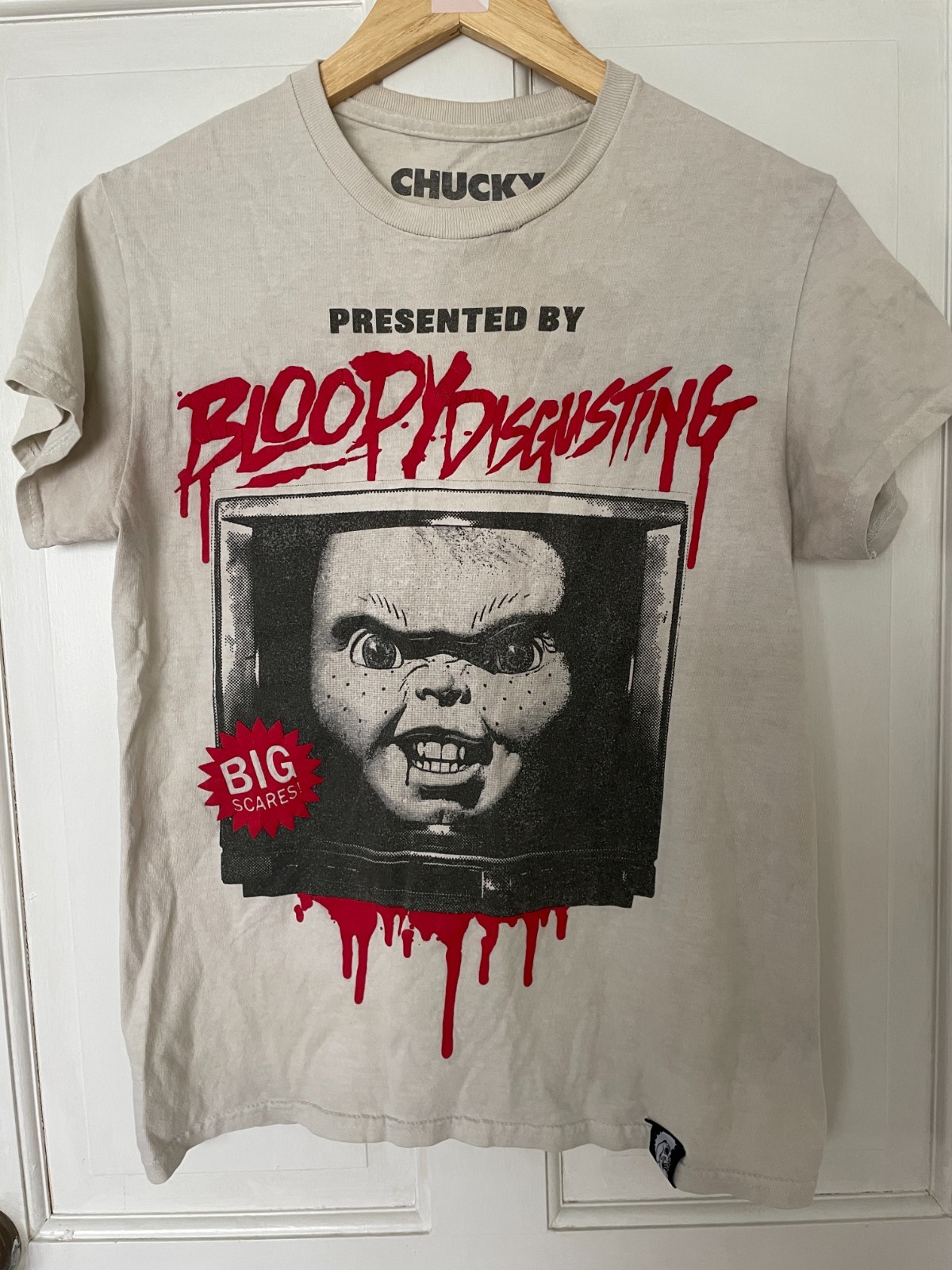 Chucky Childs Play White 1988 Mens Vintage Throwback T-Shirt Small Back Graphic