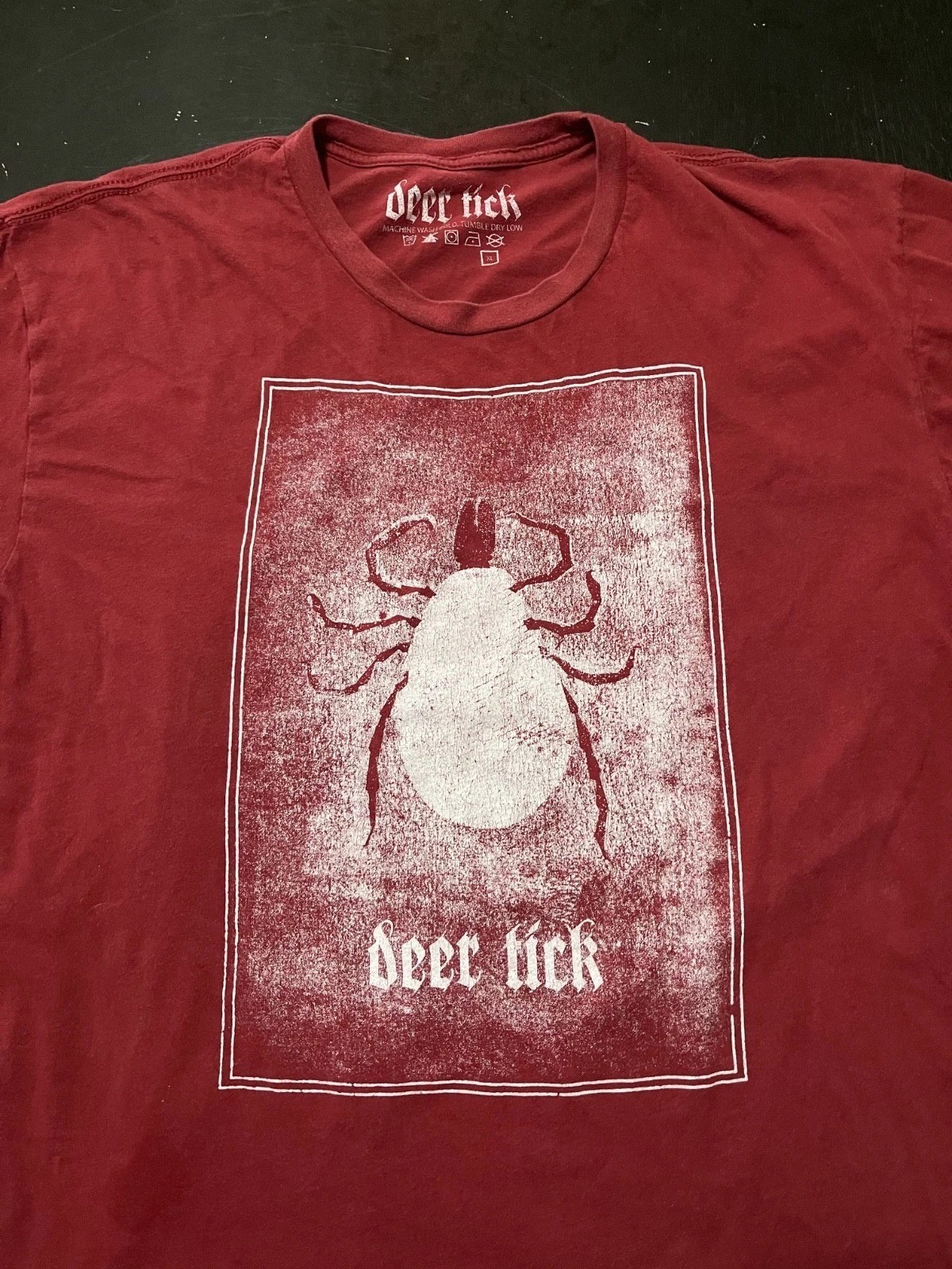Collection Deer Tick Band Rock Music Red S to 5XL Tee Shirt H0018