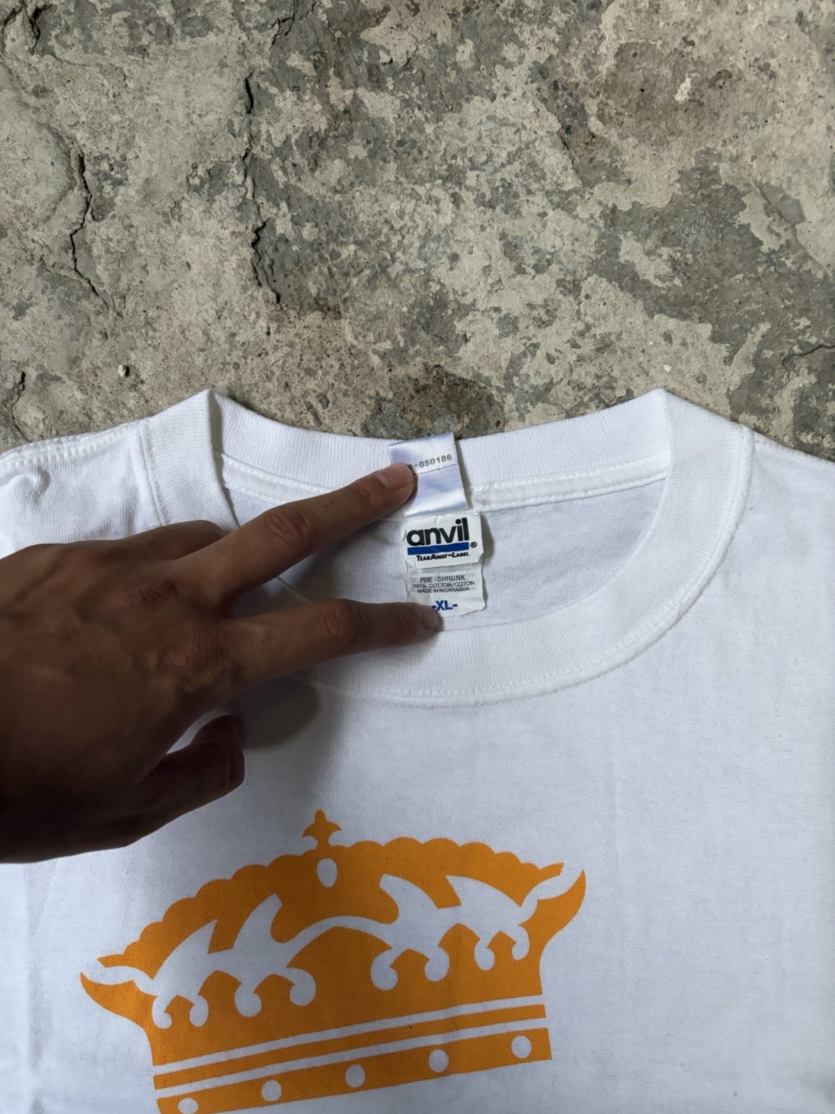 2010s Anvil Corona Extra Marcas Modelo Official T-Shirt