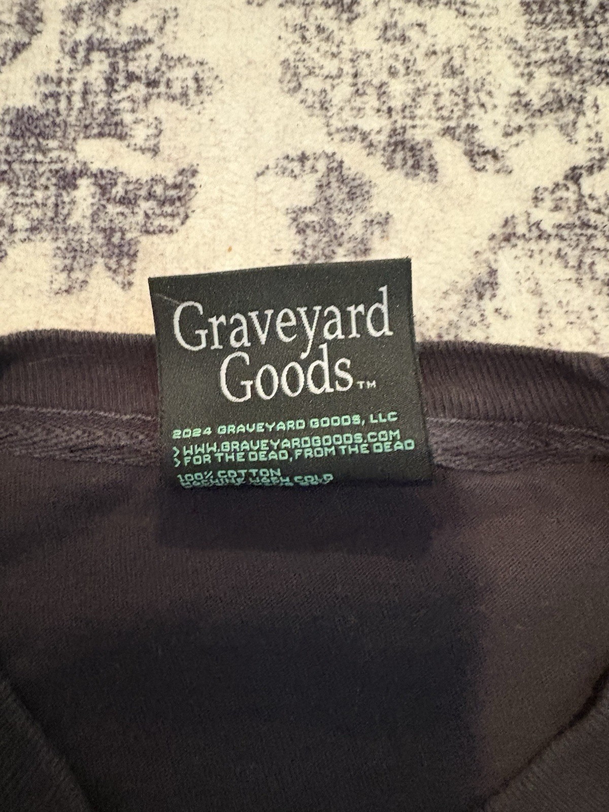 Graveyard Goods Resident Evil 4 Medium Shirt Black Capcom Umbrella Zombie Horror