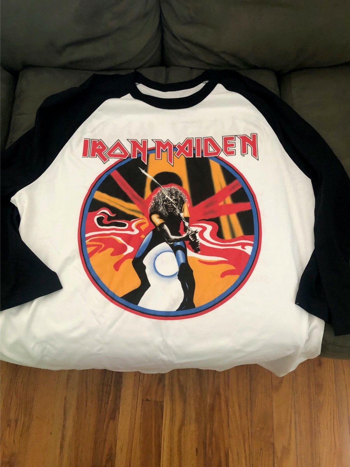 Iron Maiden – Maiden Japan 1982 Raglan Beast on the Road World Tour, S to 3XL