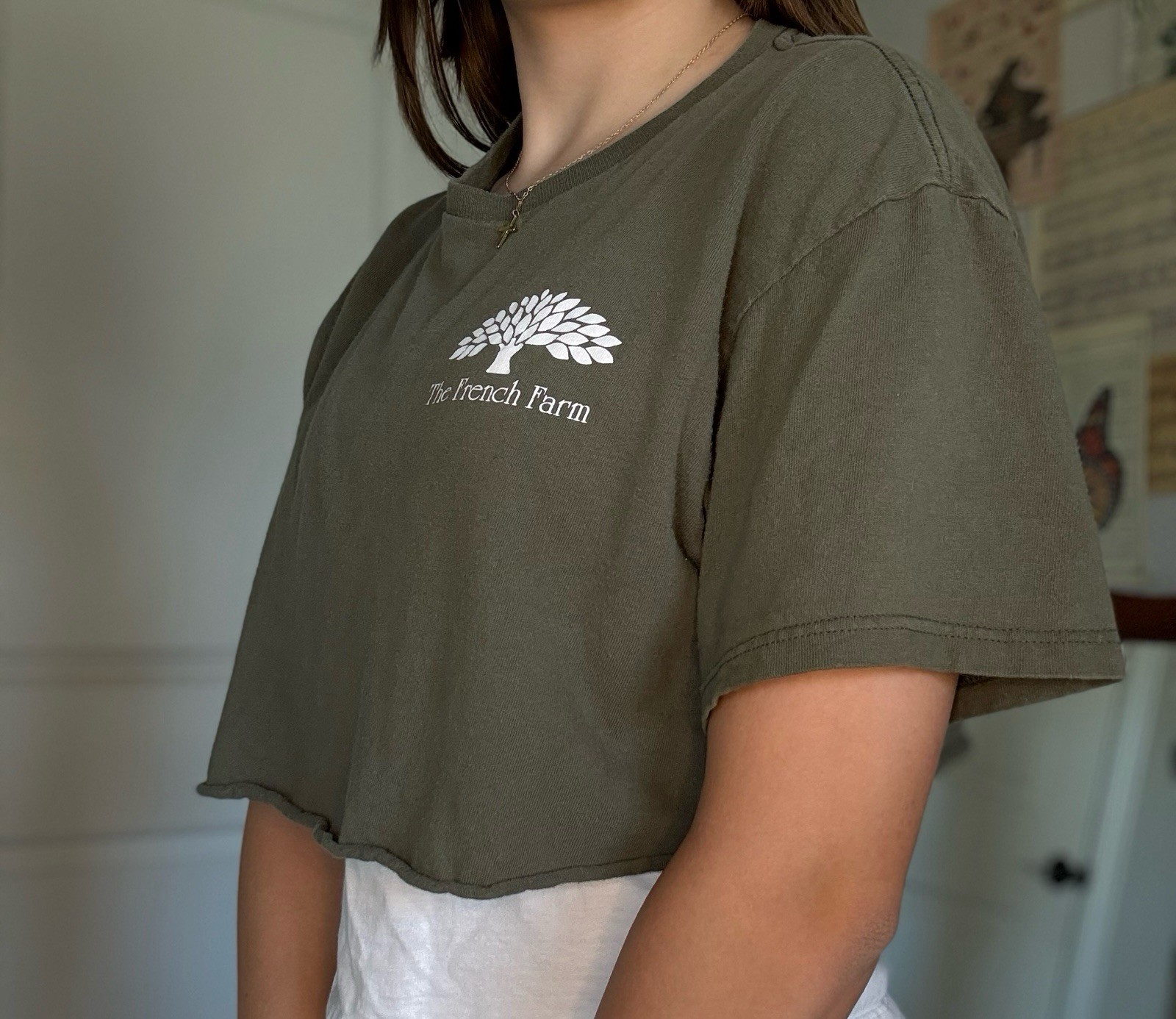 Cropped Graphic T-Shirt Olive Green Delta large cotton casual fall spring summer
