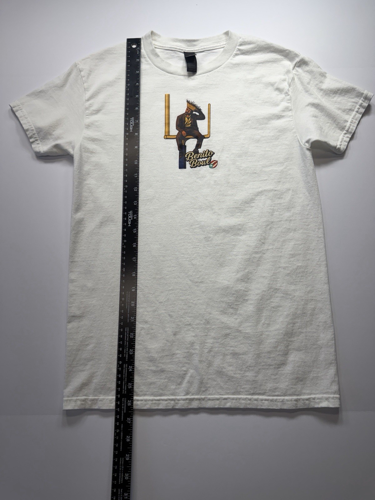 Benito Bowl T Shirt Football Inspired White Mens Small Preowned