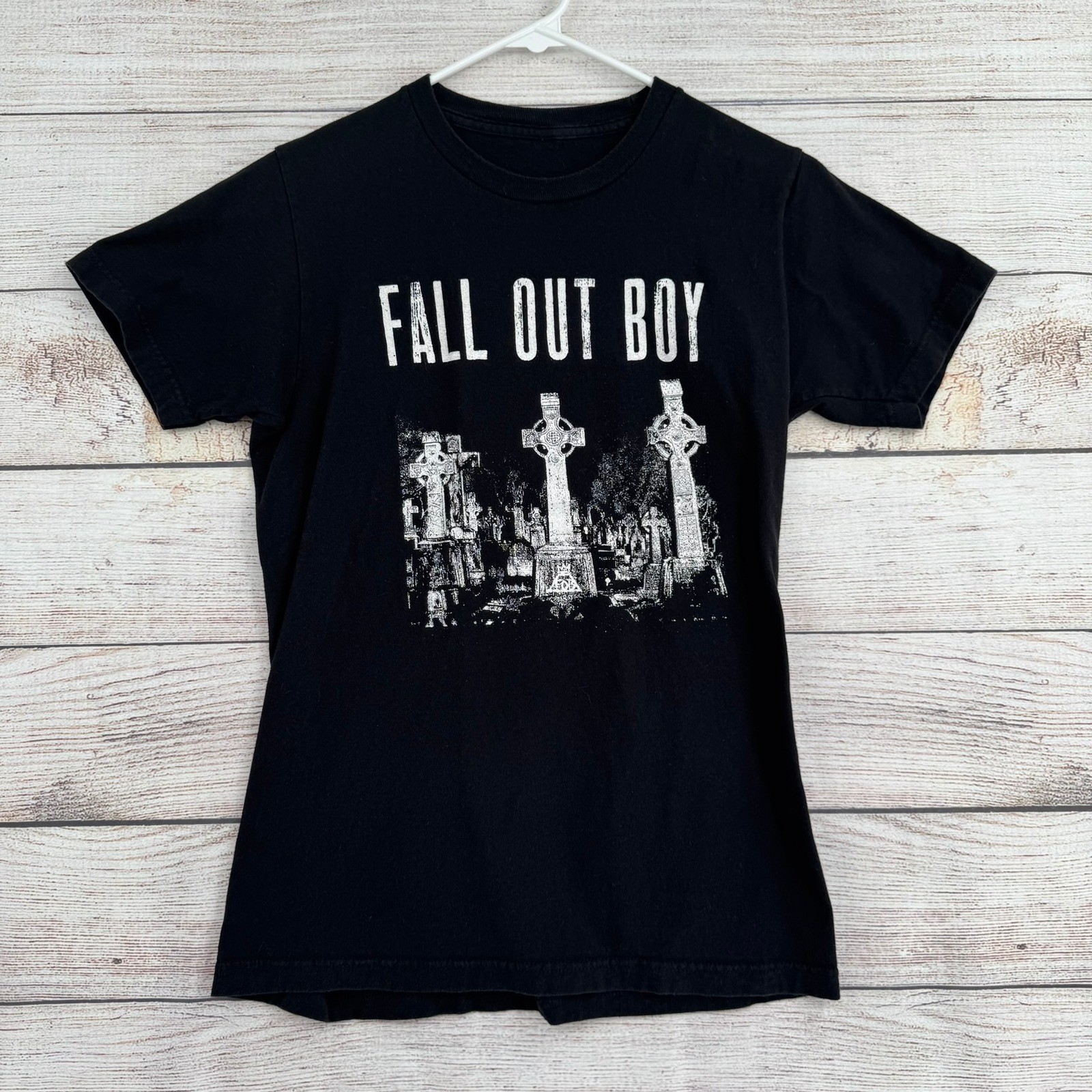 Fall Out Boy Graphic T-Shirt Mens Small Black Cemetery Crosses Band Merch