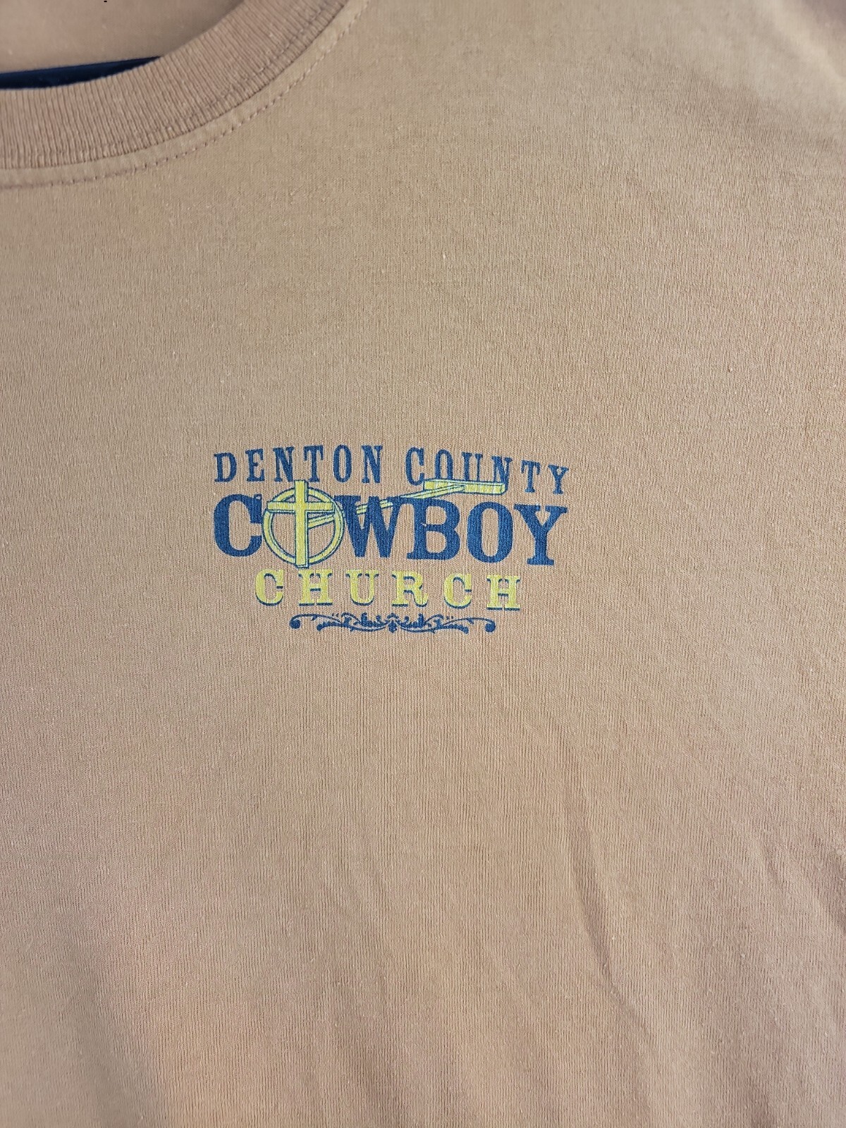 Denton Texas Cowboy Church Logo Orange Distressed T-shirt Mens Large