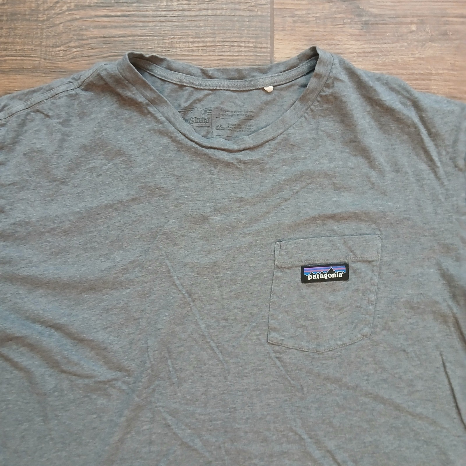 Patagonia Pocket T-Shirt Mens Extra Large Gray Organic Cotton Short Sleeve 53255