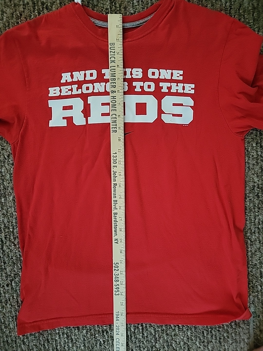 Nike Cincinnati Reds Red T-Shirt Size L And This One Belongs To The Reds MLB NL