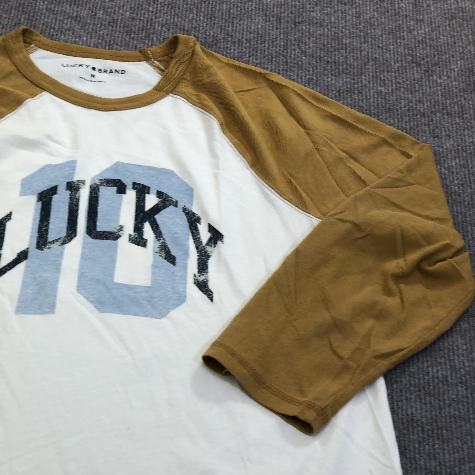 Lucky Brand Shirt Mens Medium White Baseball 3/4 Sleeve Raglan Tee Tagless